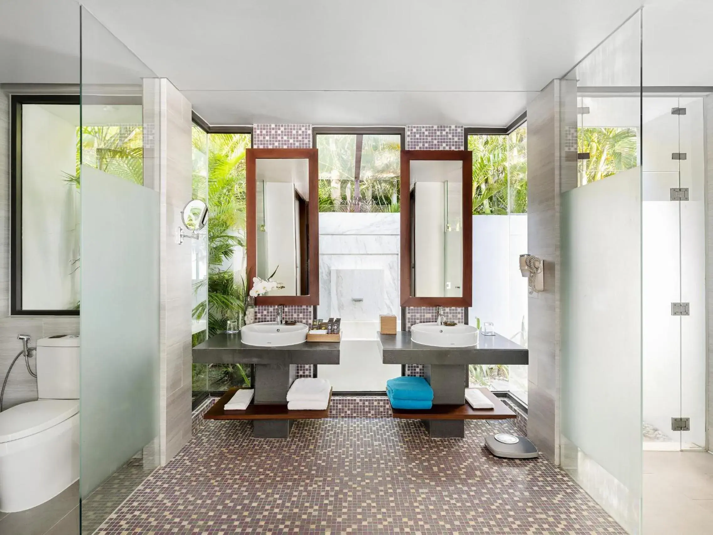 Bathroom in Novotel Phu Quoc Resort
