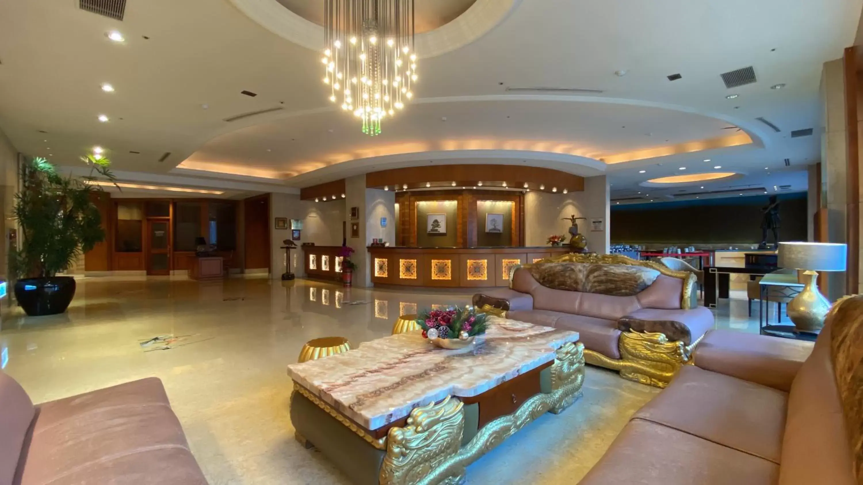 Lobby or reception in Monarch Plaza Hotel