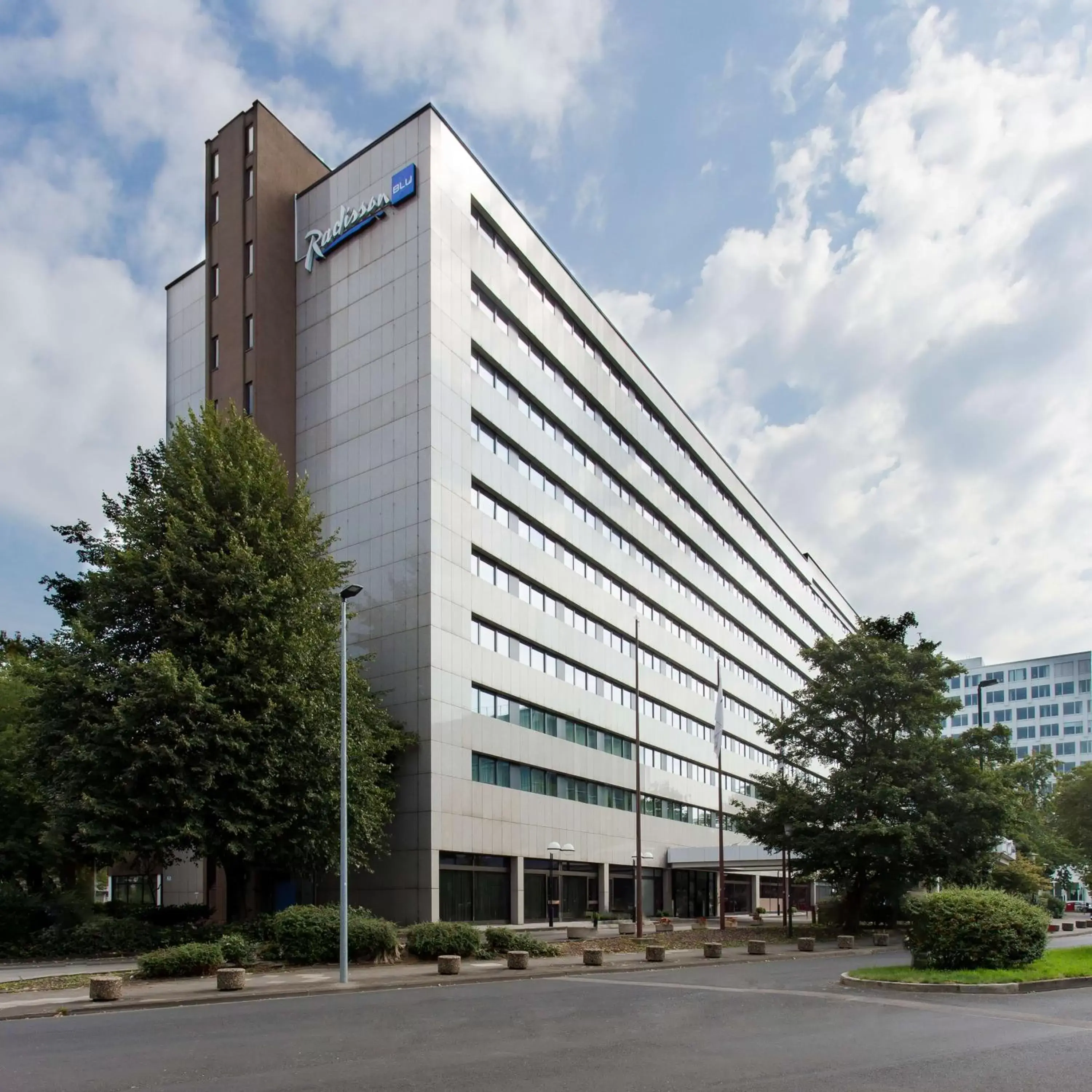 Property Building in Radisson Blu Conference Hotel, Düsseldorf