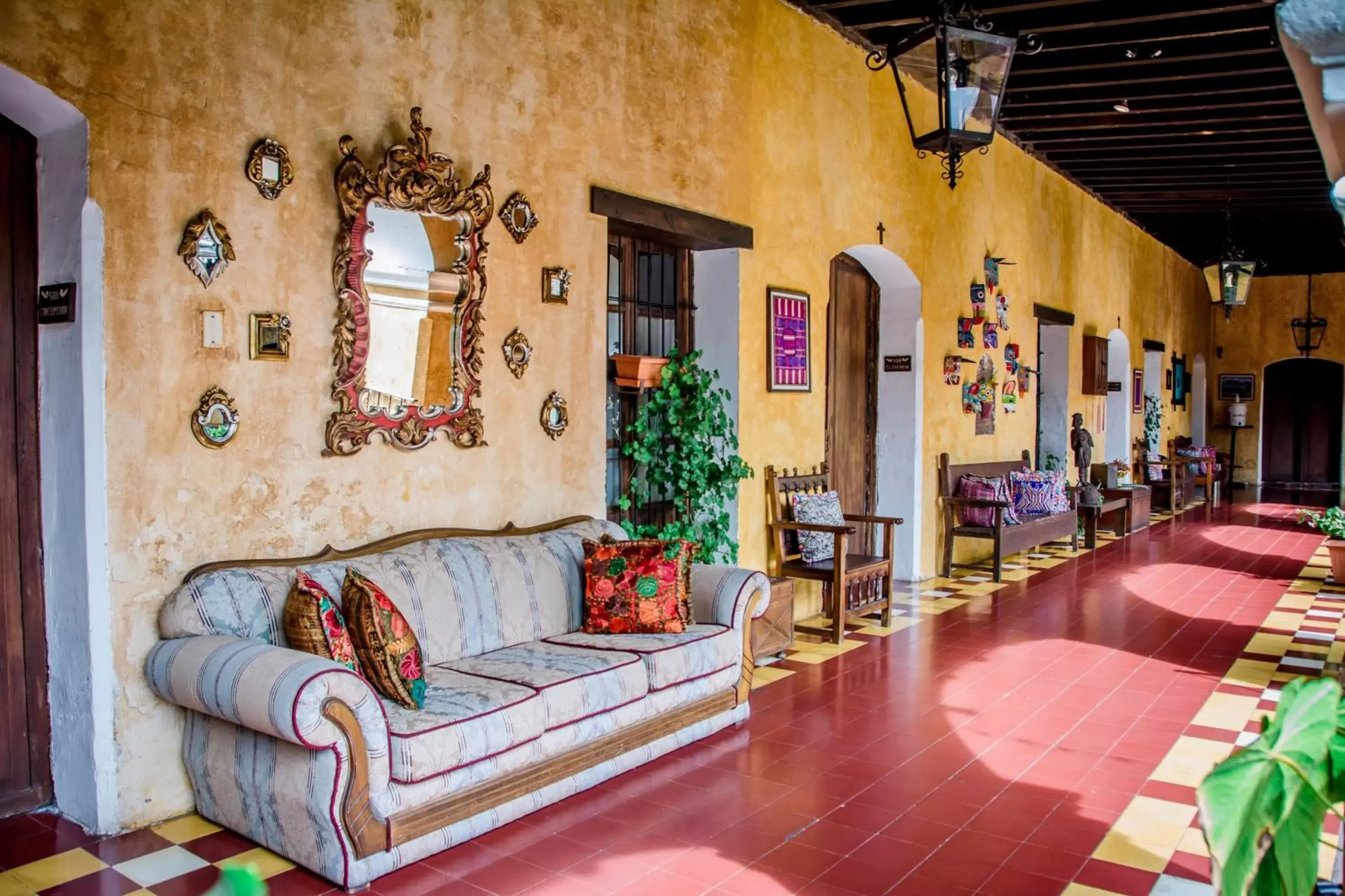 Patio in Hotel Convento Santa Catalina by AHS