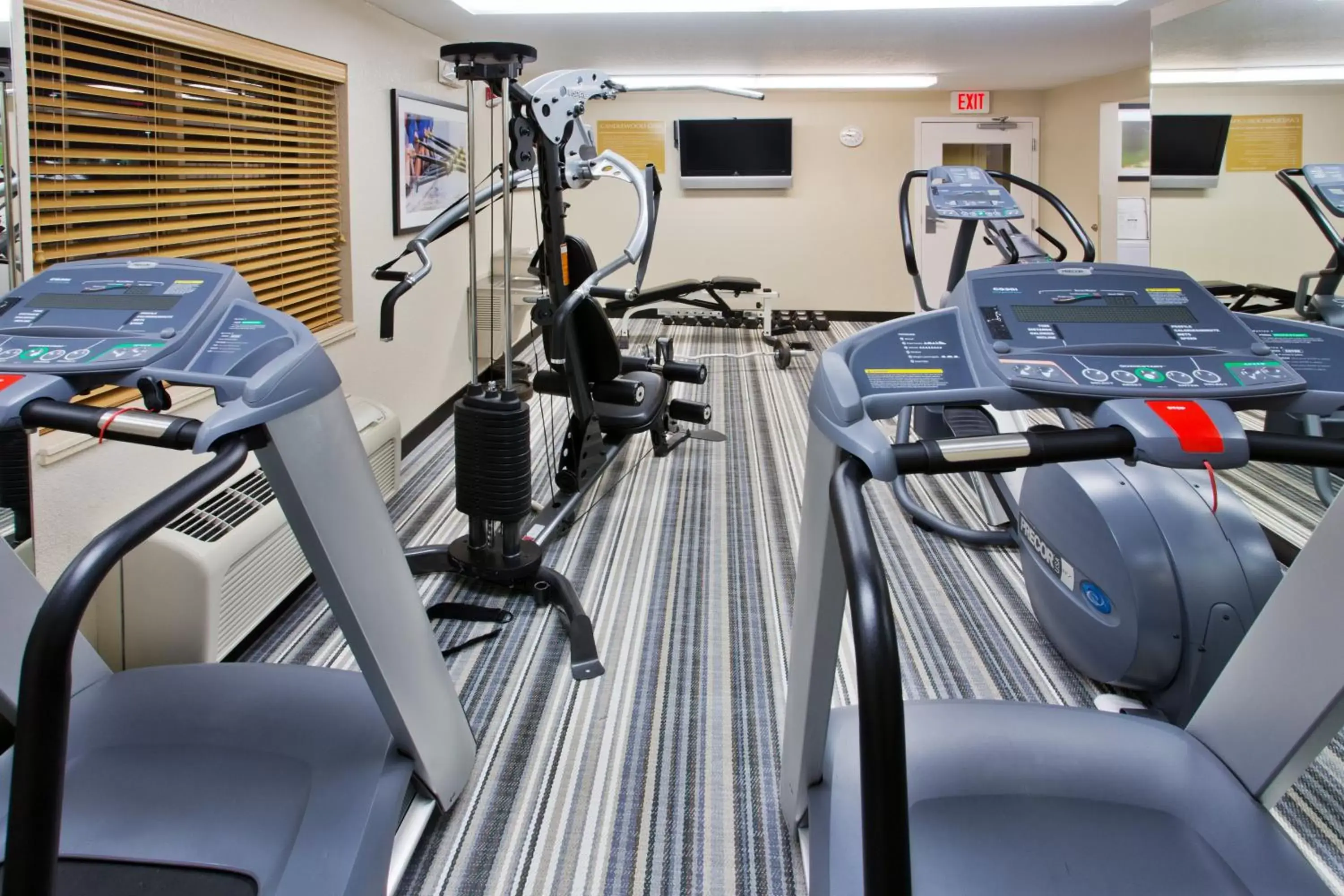 Fitness centre/facilities, Fitness Center/Facilities in Candlewood Suites Medford, an IHG Hotel