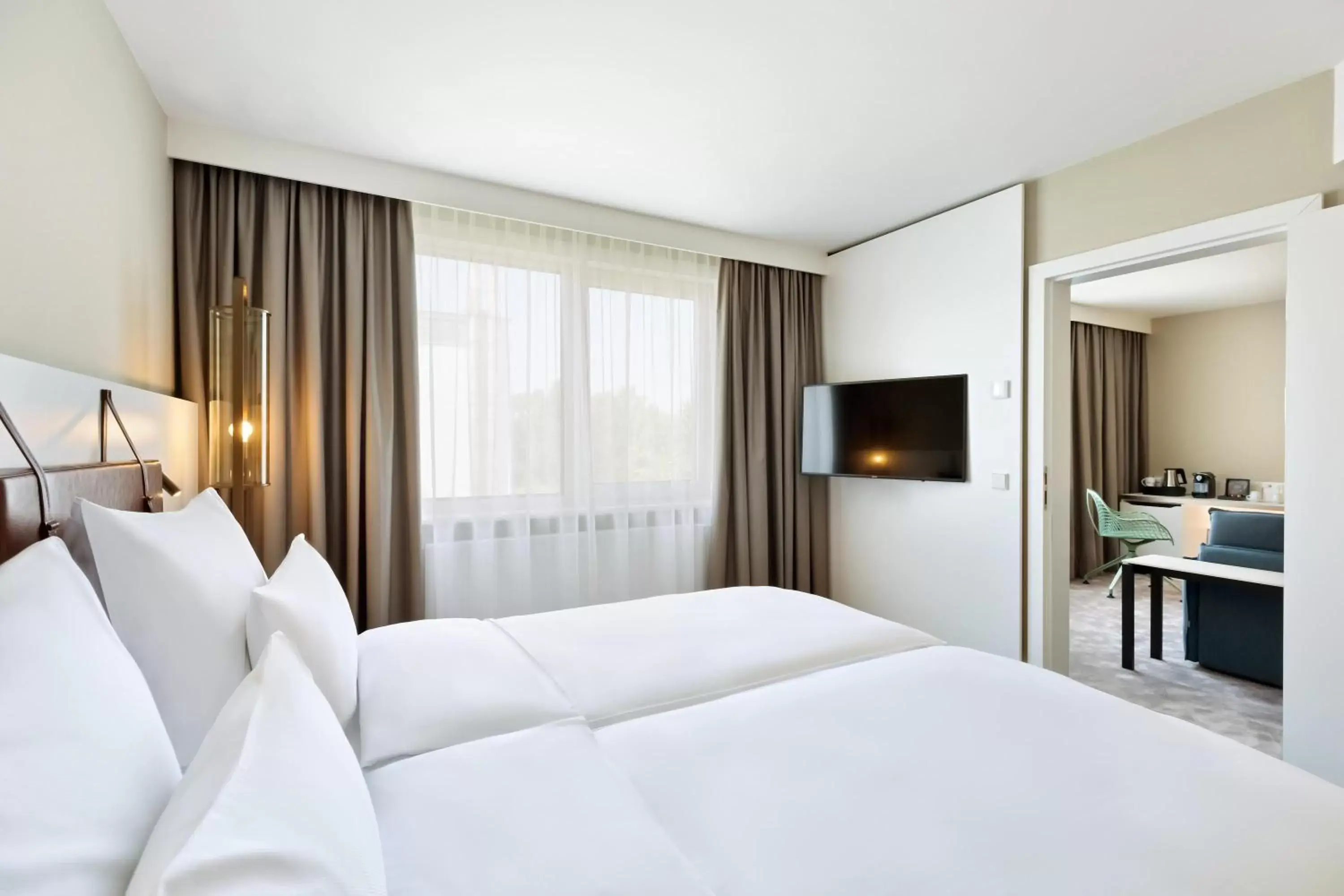 Photo of the whole room, Bed in Austria Trend Hotel Bosei Wien