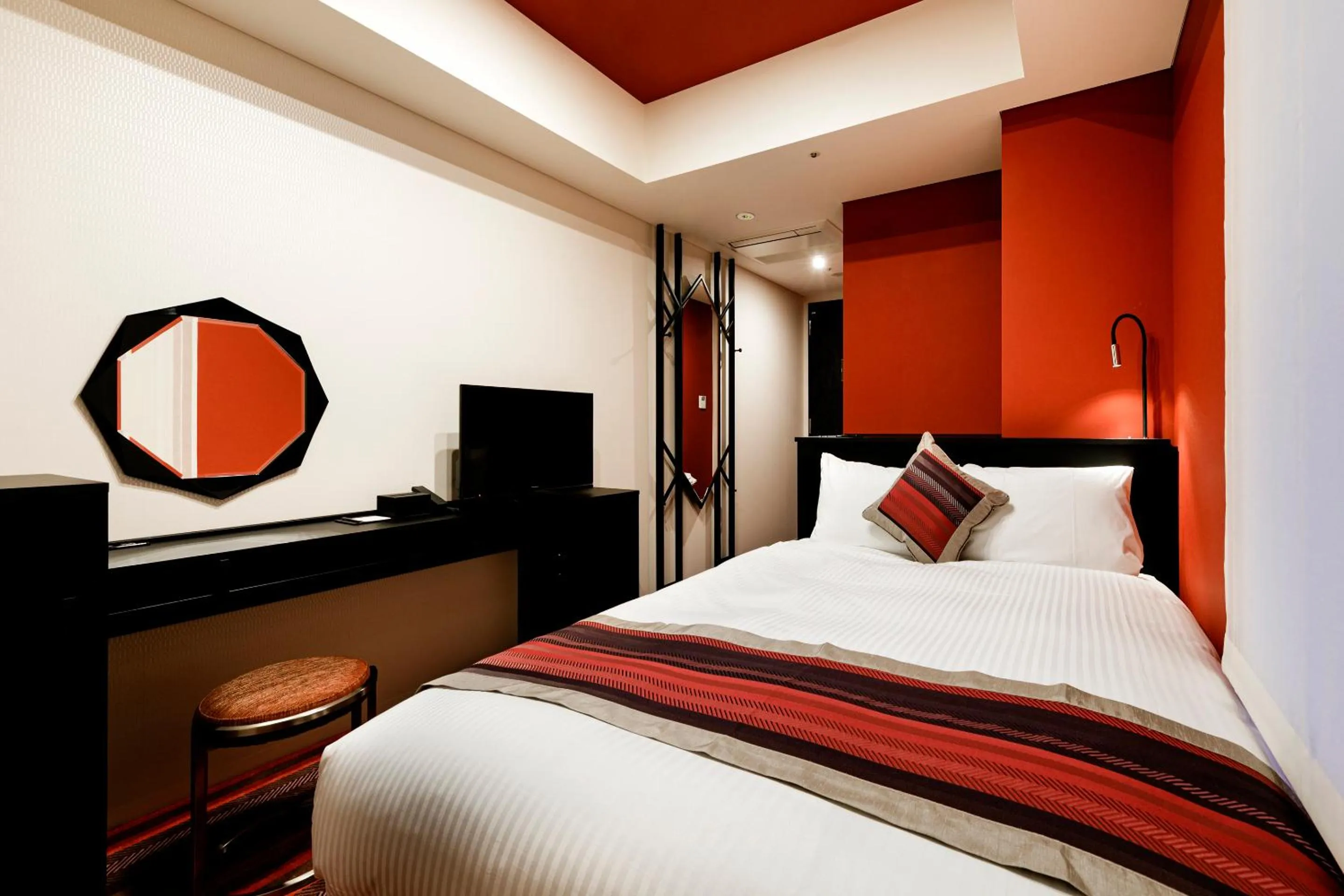 Photo of the whole room, Bed in Hotel Dans Le Coeur Osaka Umeda