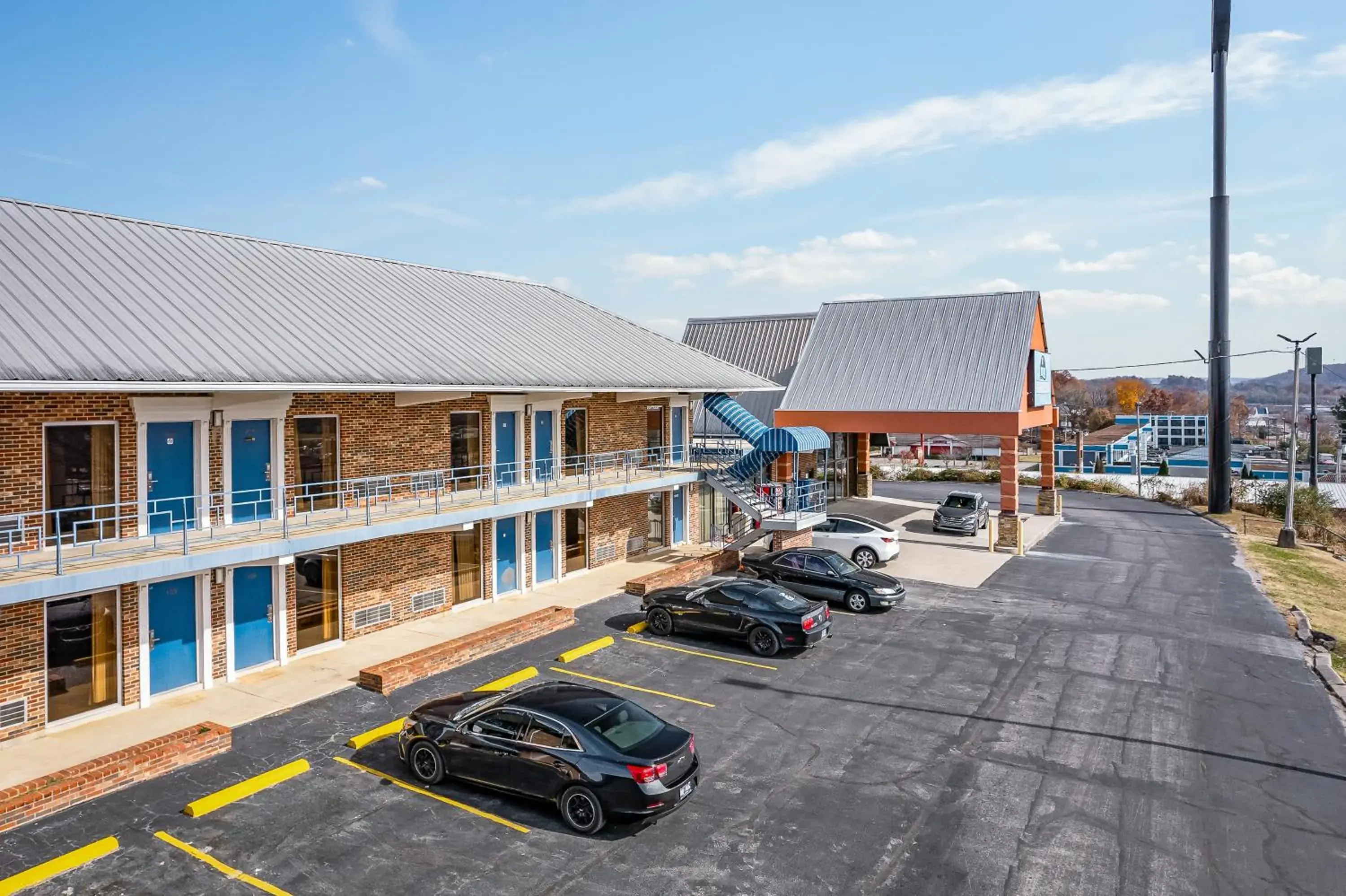 Property building in Americas Best Value Inn Cookeville