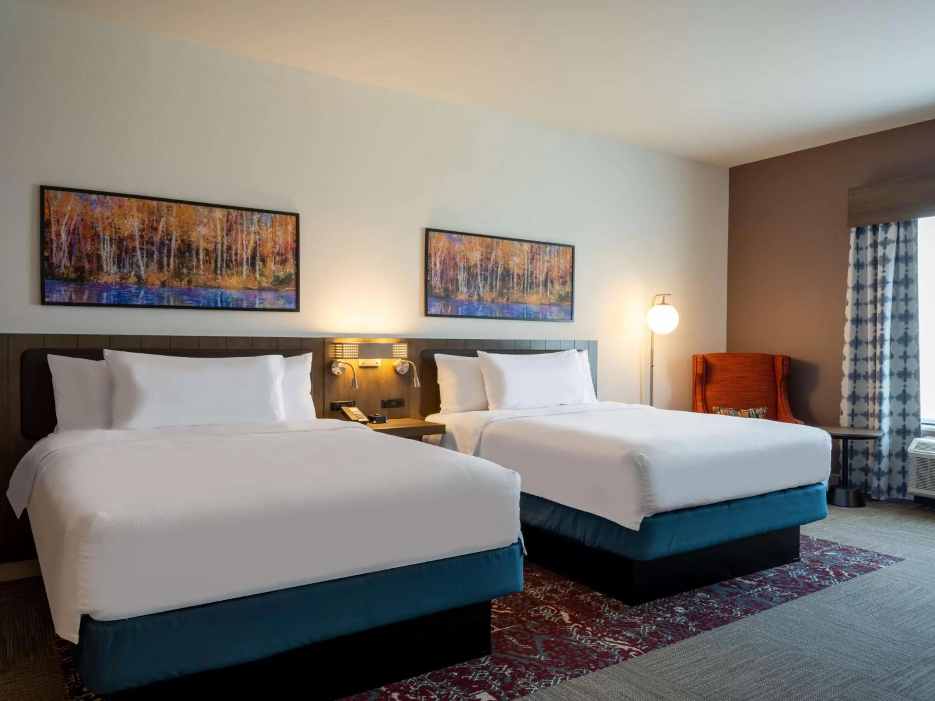 Bed in Hilton Garden Inn Jeffersonville, In