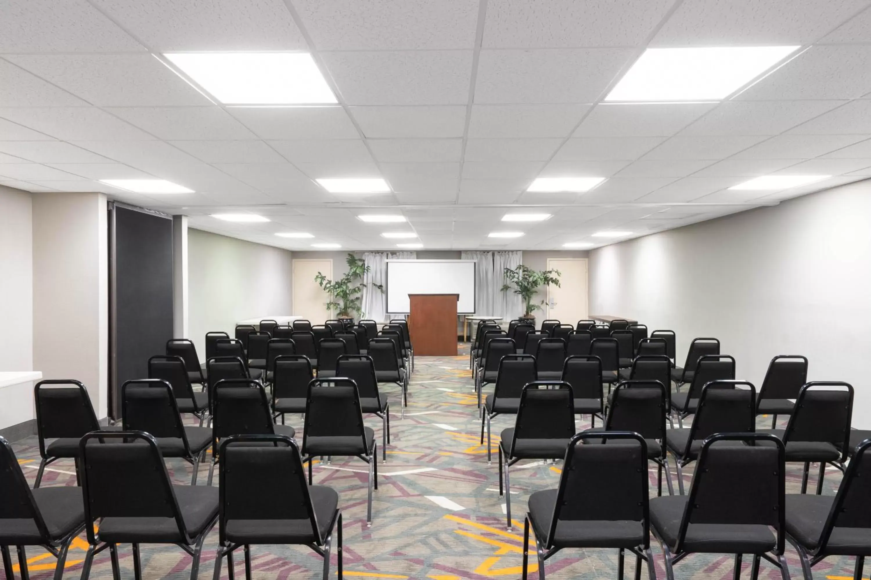 Meeting/conference room in Baymont by Wyndham Murfreesboro