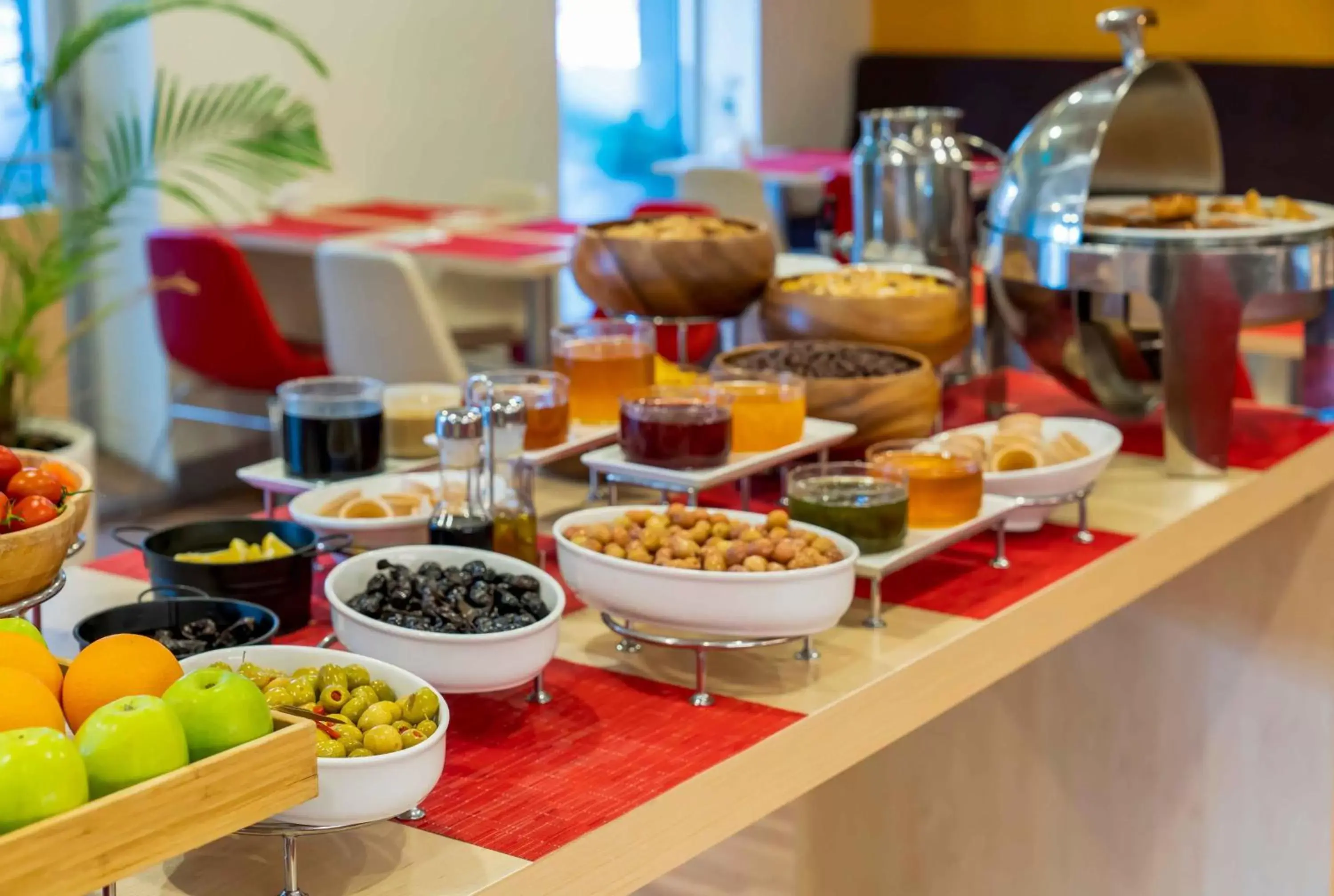 Food and drinks in Ibis Izmir Alsancak Food and drinks in Ibis Izmir Alsancak