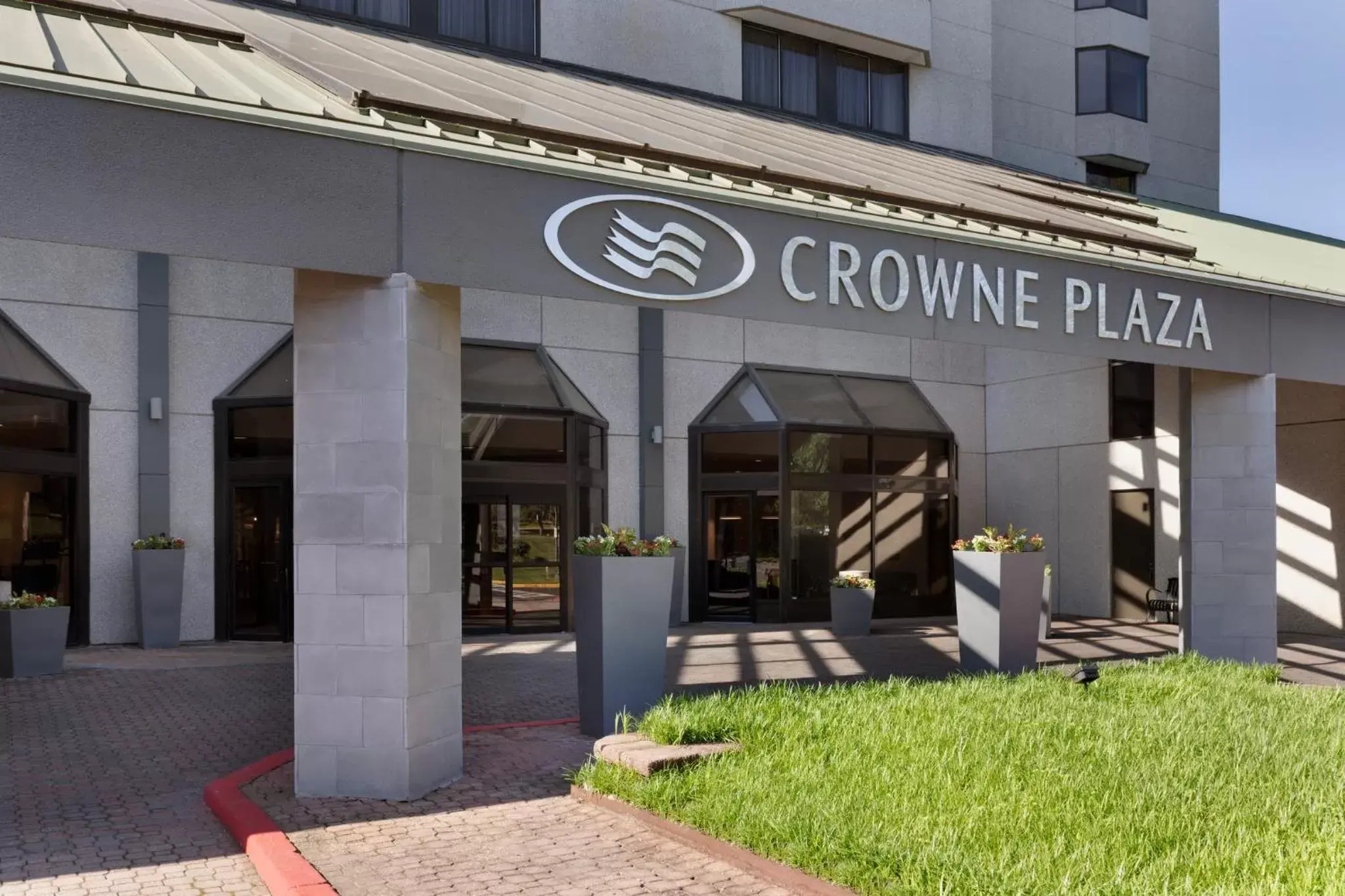 Property building in Crowne Plaza College Park - Washington DC