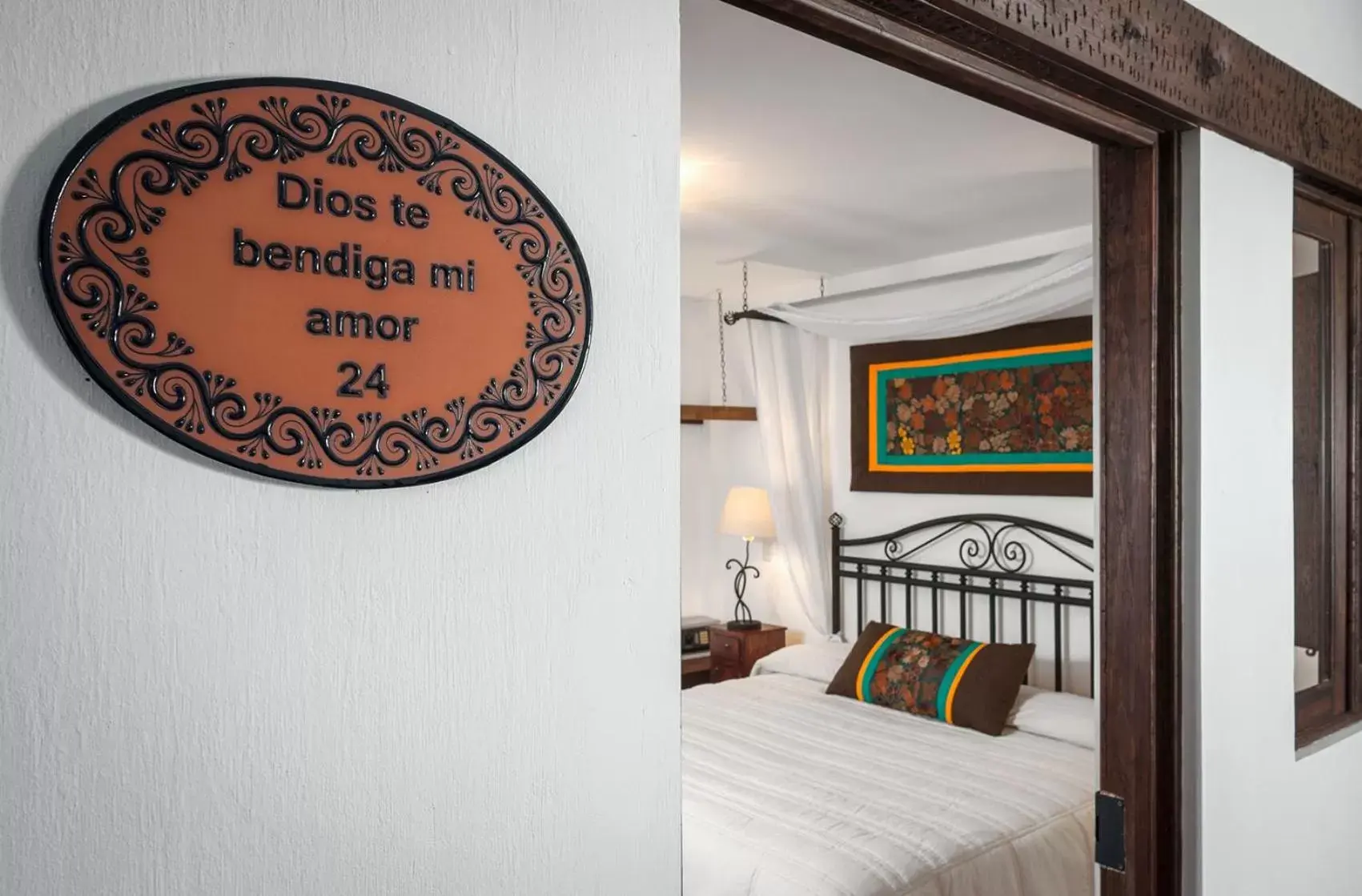 Logo/Certificate/Sign in Hotel Tapalpa de Mis Amores
