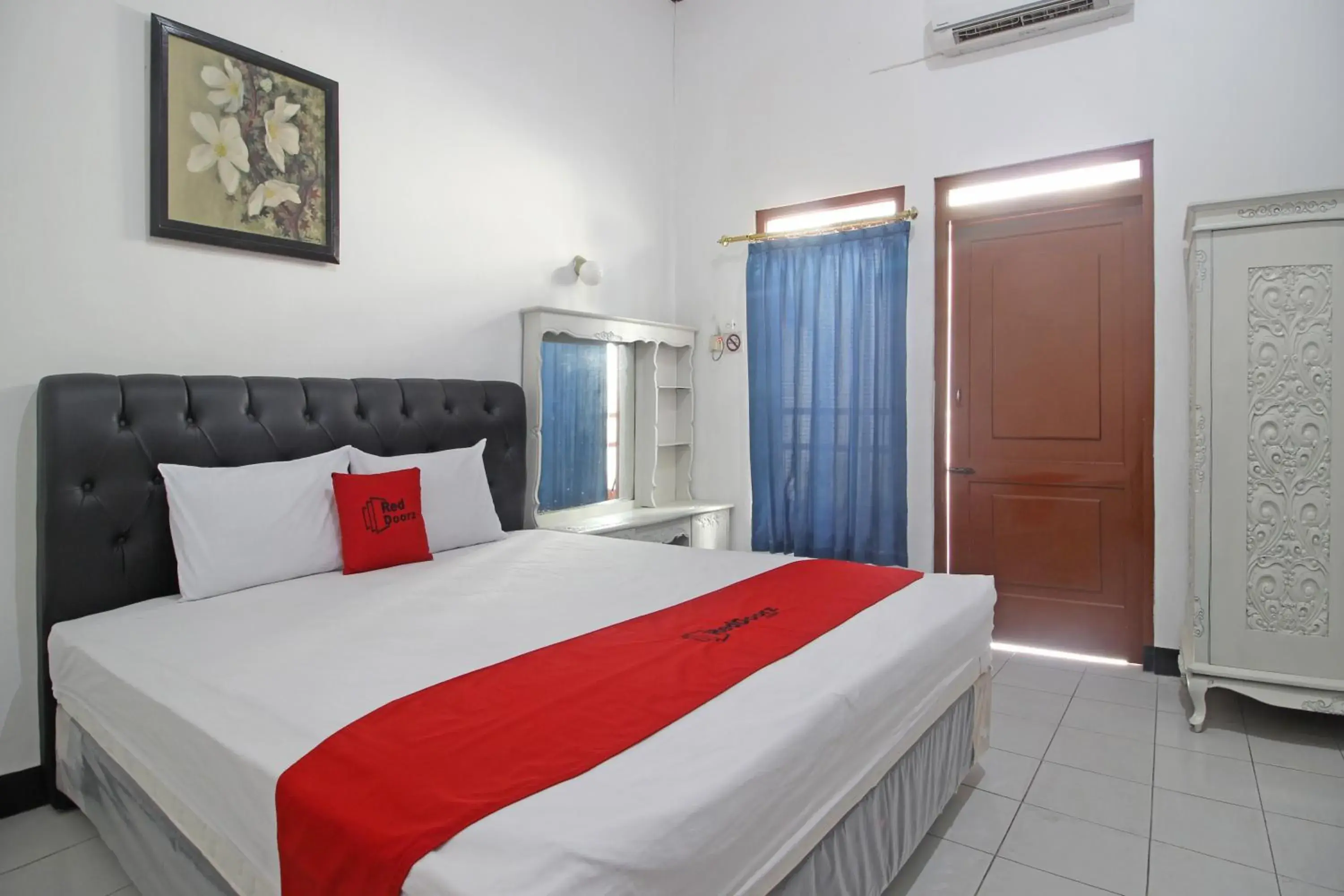 Bedroom, Bed in RedDoorz Plus @ Taman Siswa 3 Bedroom, Bed in RedDoorz Plus @ Taman Siswa 3