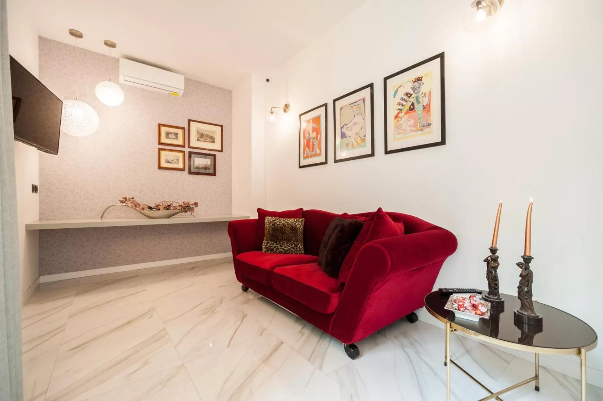 Other in Dream House Pompei