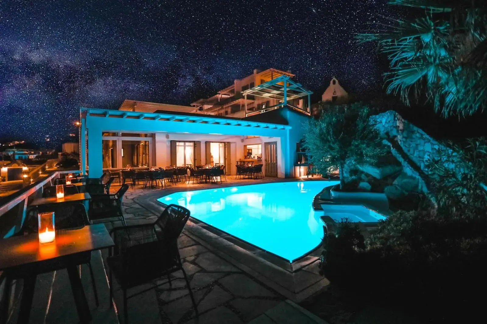 Restaurant/places to eat in Deliades Hotel Restaurant/places to eat in Deliades Hotel