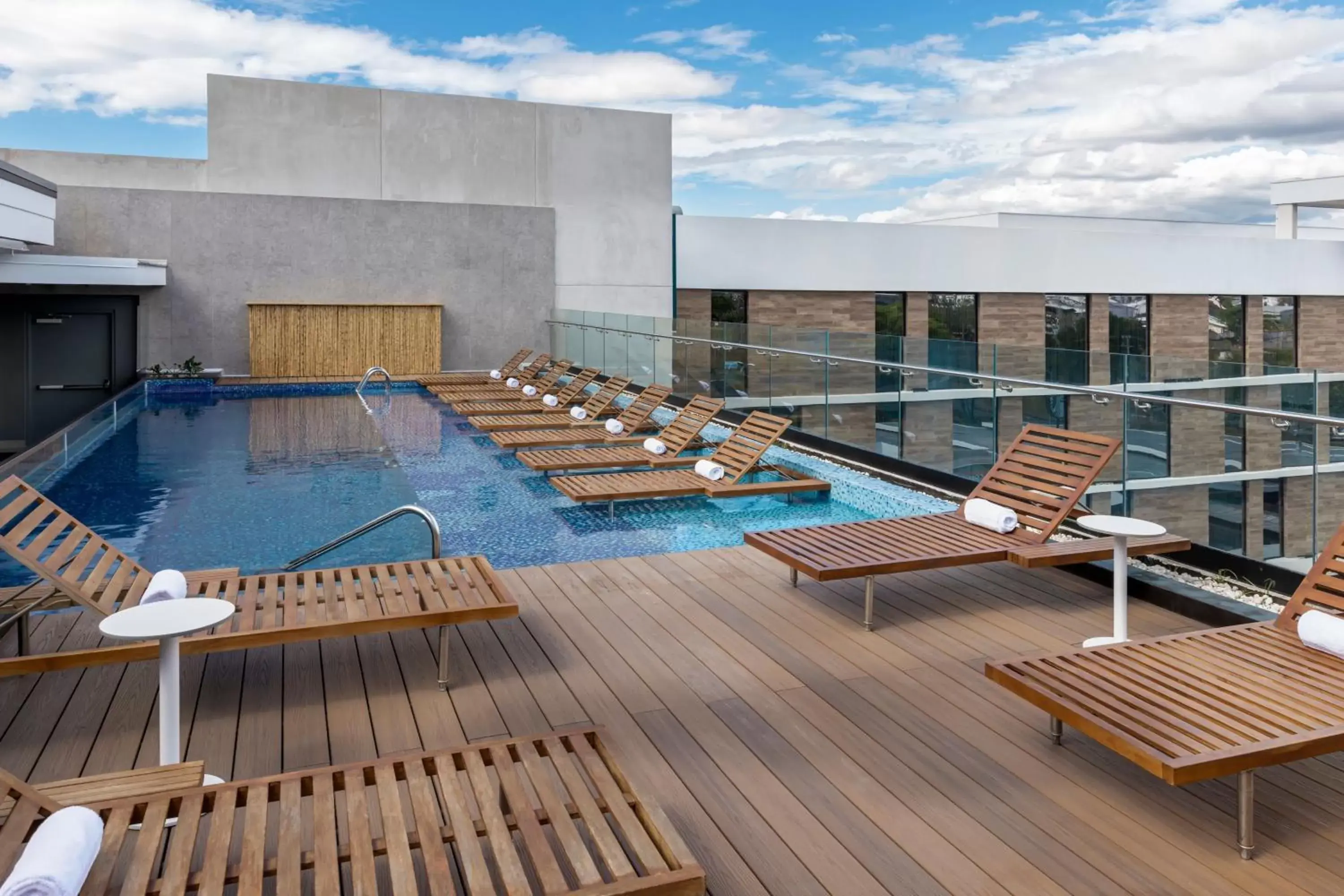 Swimming Pool in AC Hotel by Marriott Heredia Belen