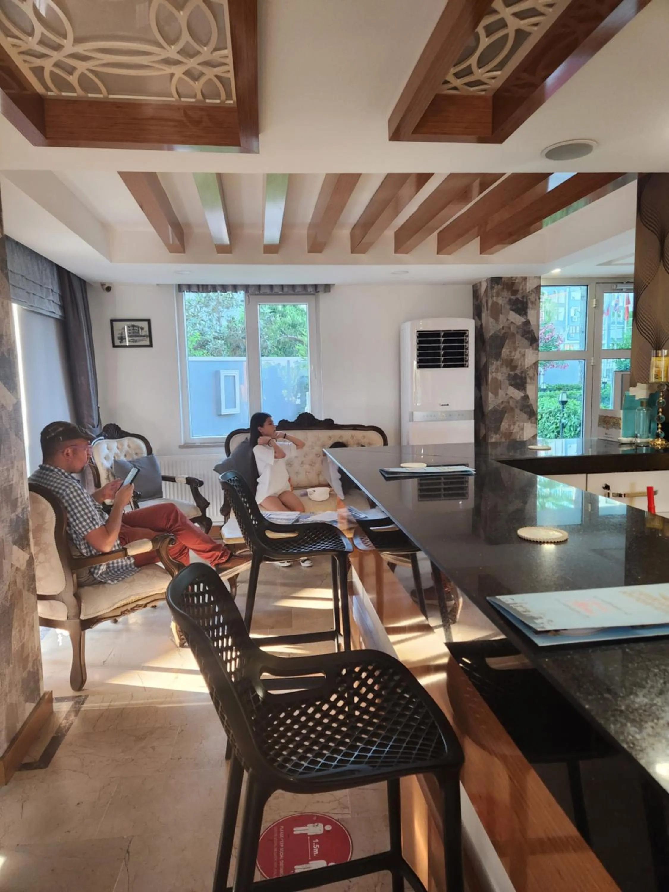 TV and multimedia in Esperanza Hotel