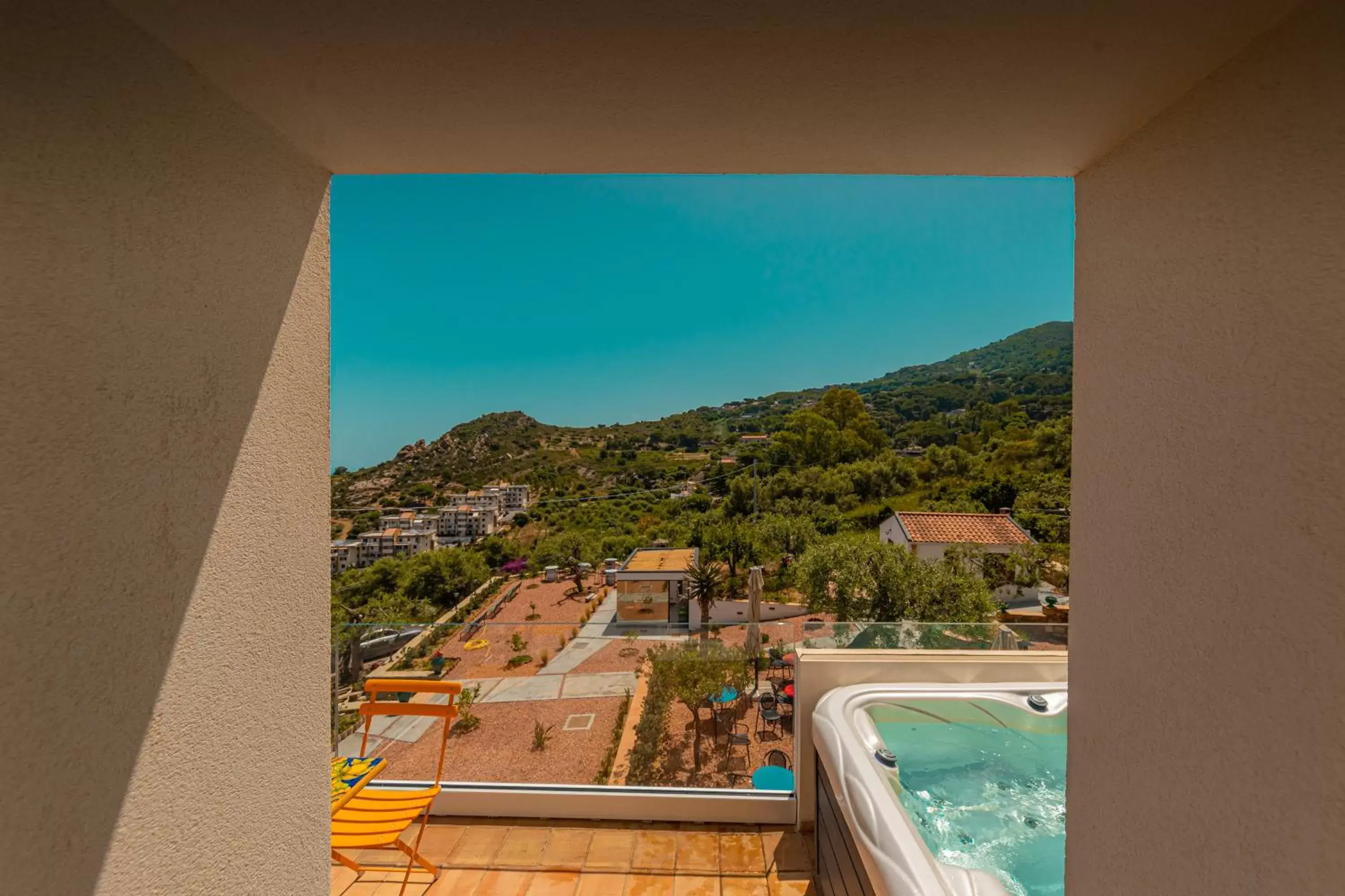 Photo of the whole room, Pool View in Villa Totò Resort