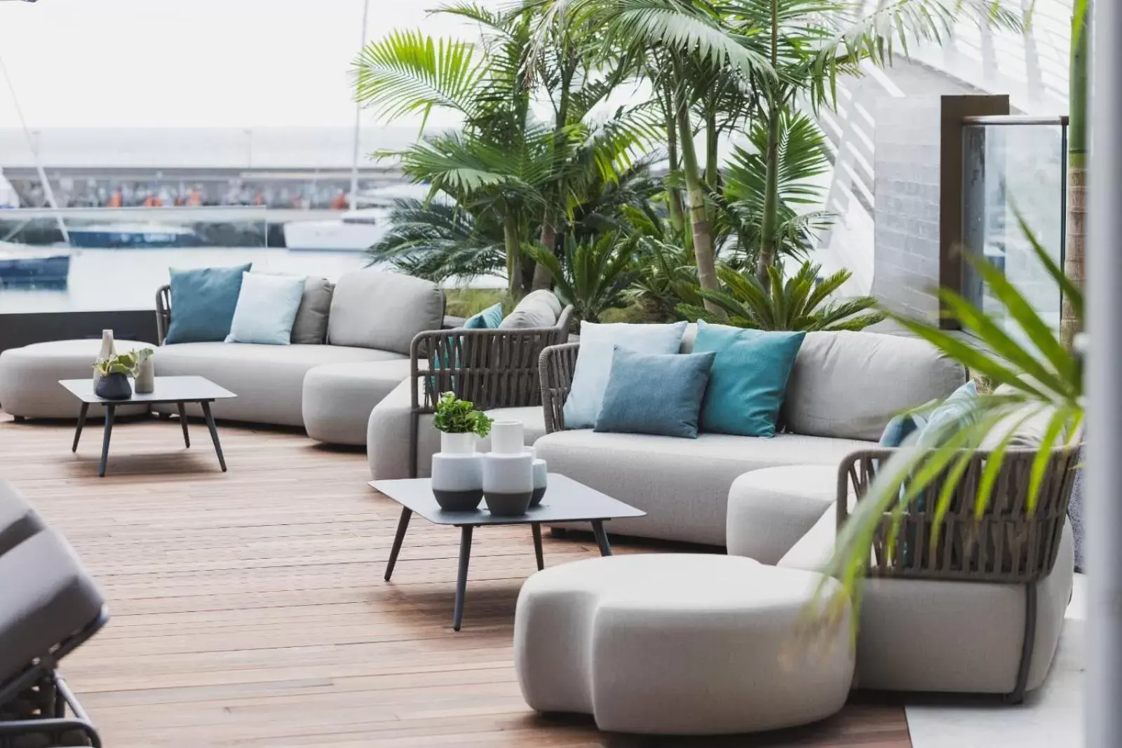 Balcony/Terrace, Seating Area in Hotel Marina Atlântico