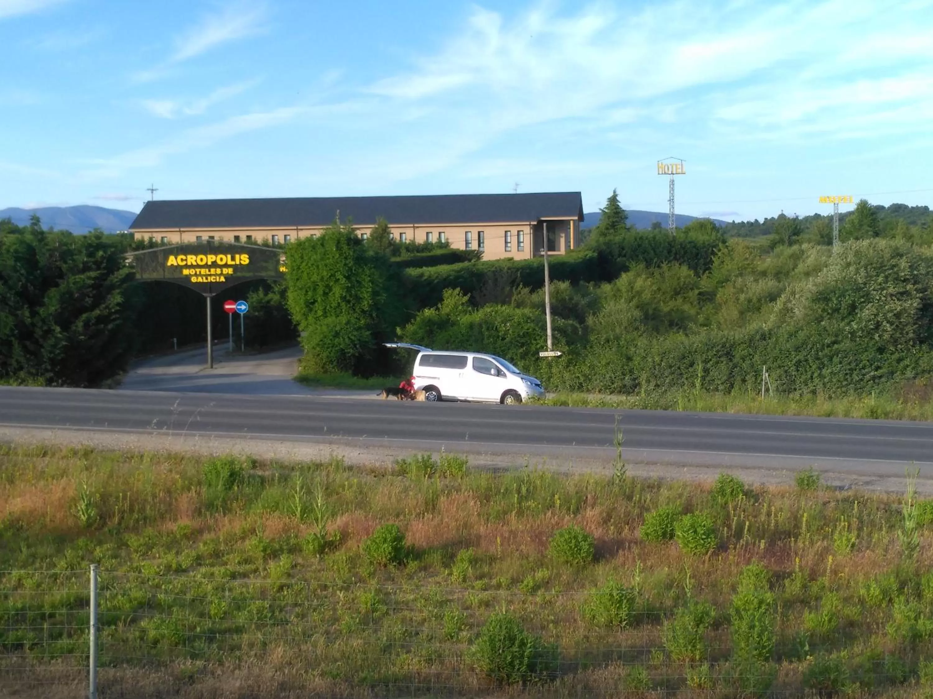 Facade/entrance in Motel Acropolis