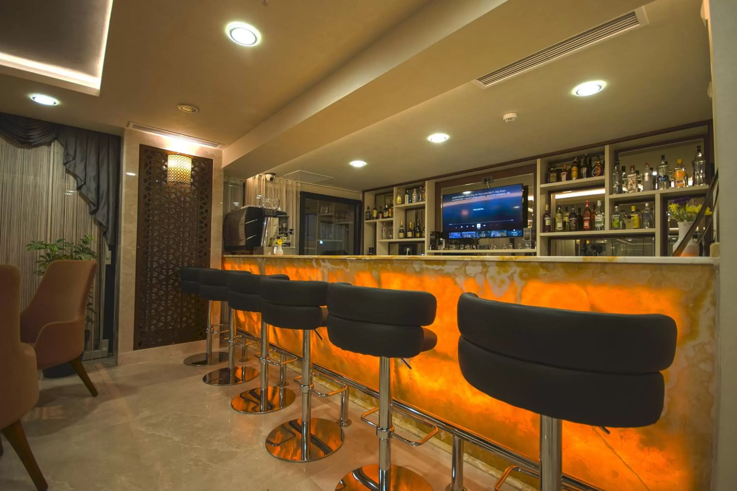 Lounge or bar, Lounge/Bar in Antusa Palace Hotel & Spa