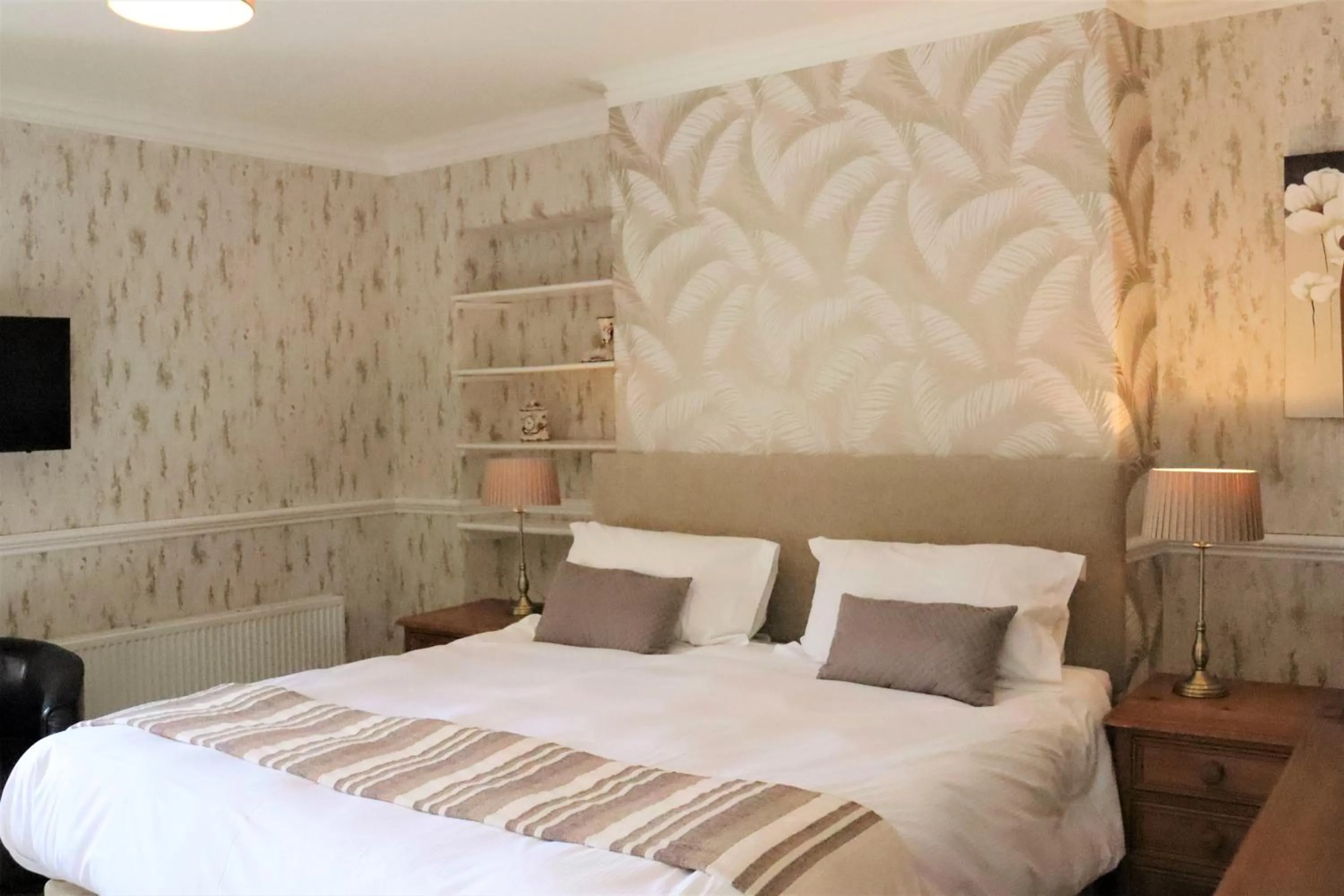 Bed in Portclew House