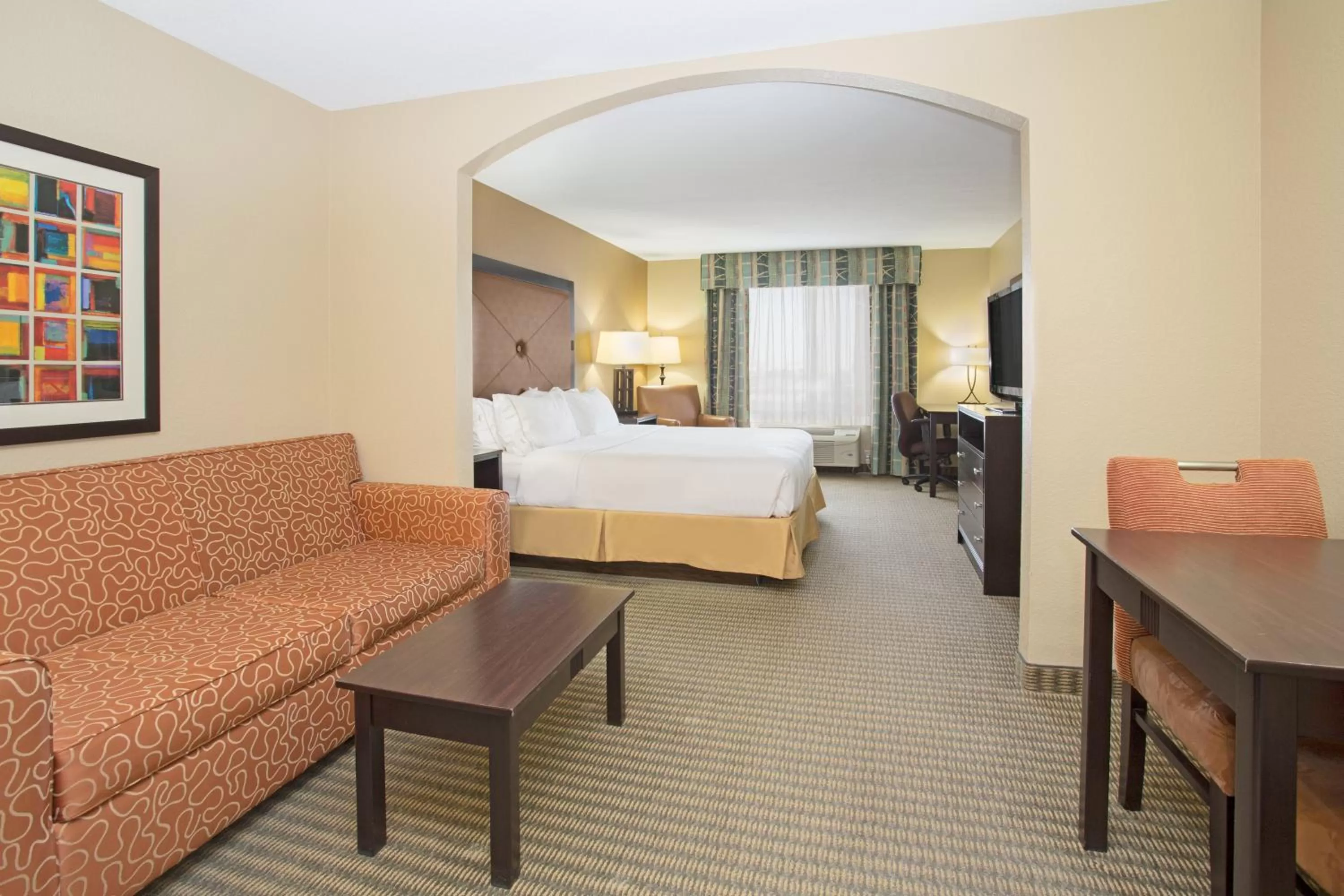 Bedroom, Bed in Holiday Inn Express Hotel & Suites Lexington by IHG