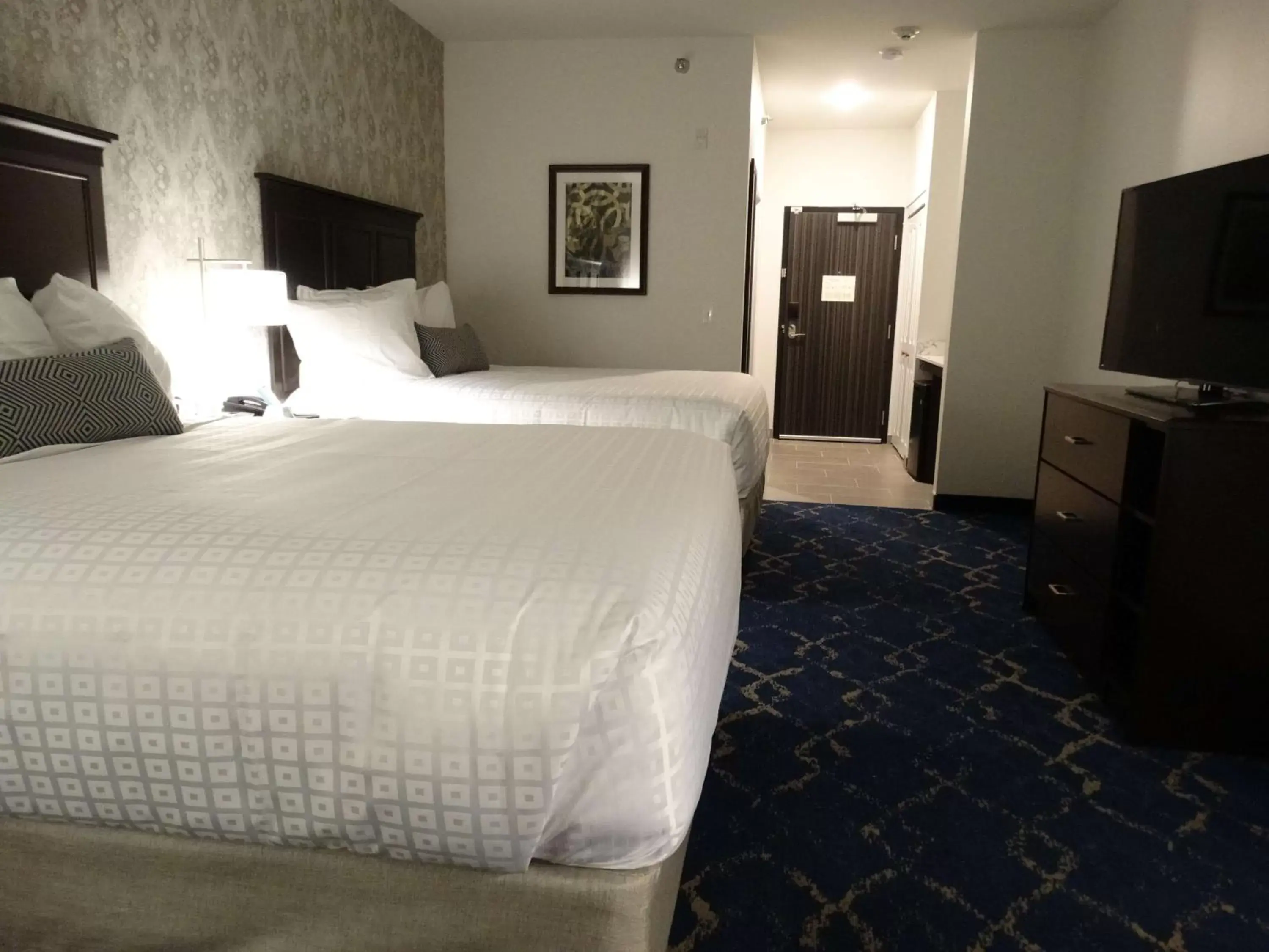 Photo of the whole room, Bed in Best Western Plus New Richmond Inn & Suites