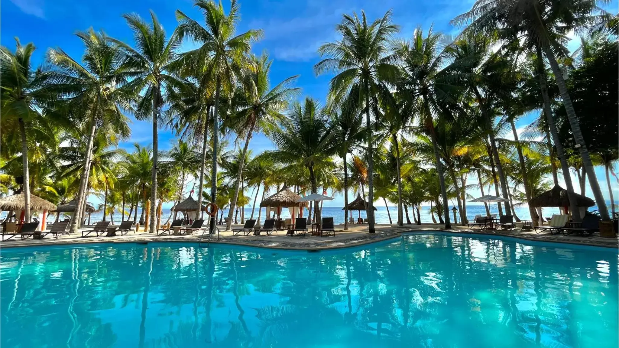 Swimming Pool in Coco Grove Beach Resort, Siquijor Island