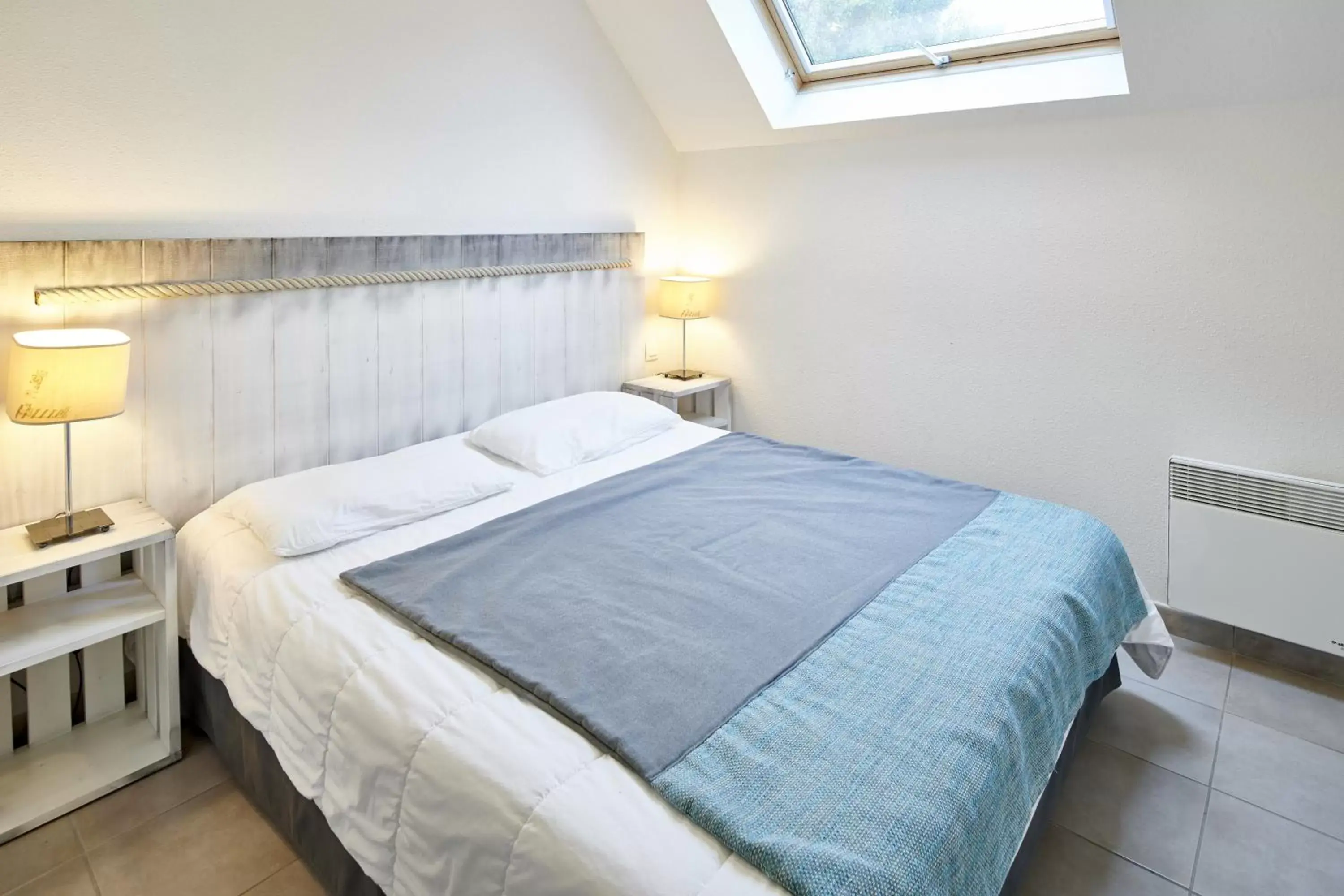Bedroom, Bed in Résidence Vacances Bleues Les Jardins d'Arvor