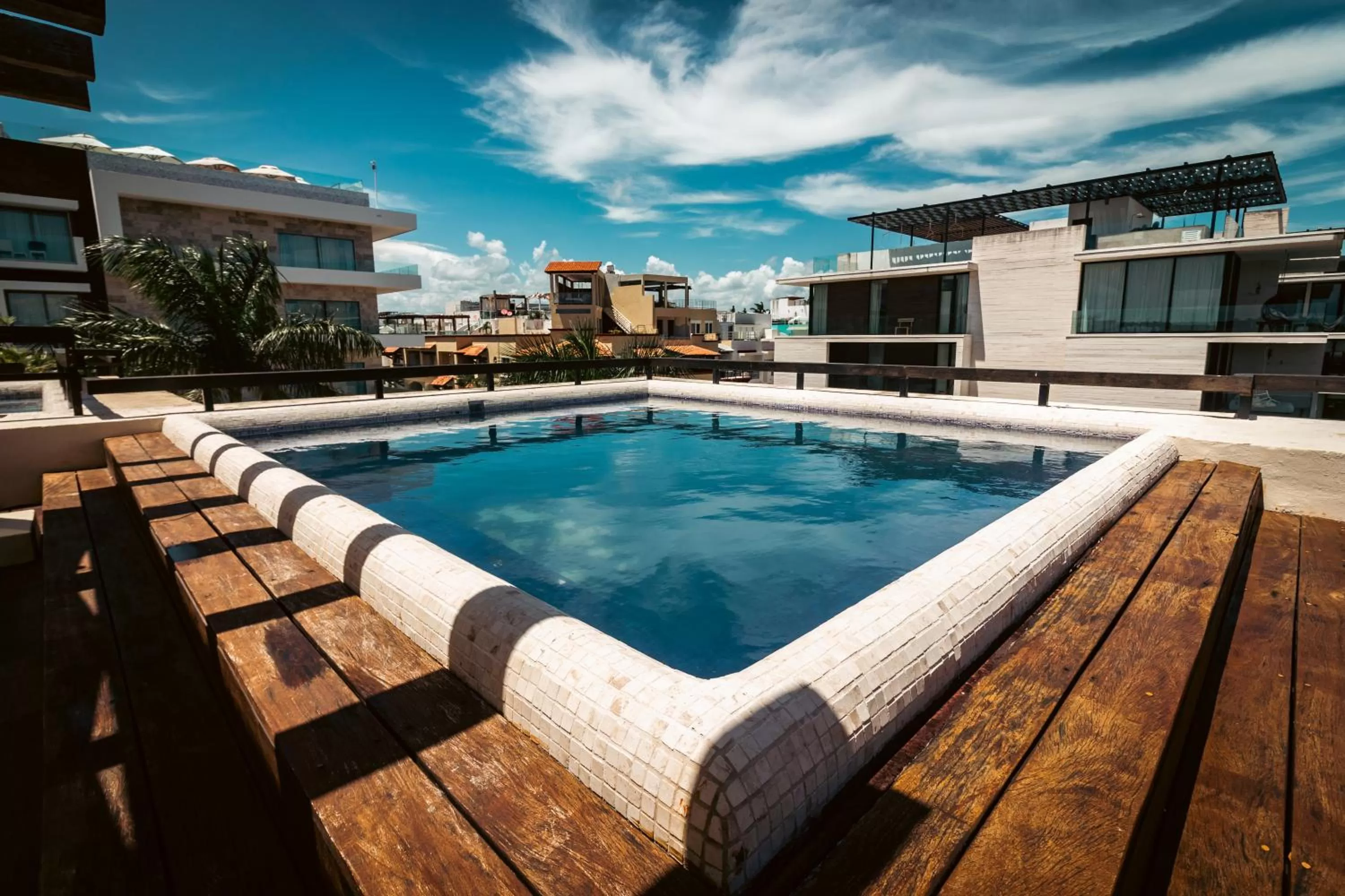 Swimming Pool in Aldea Thai