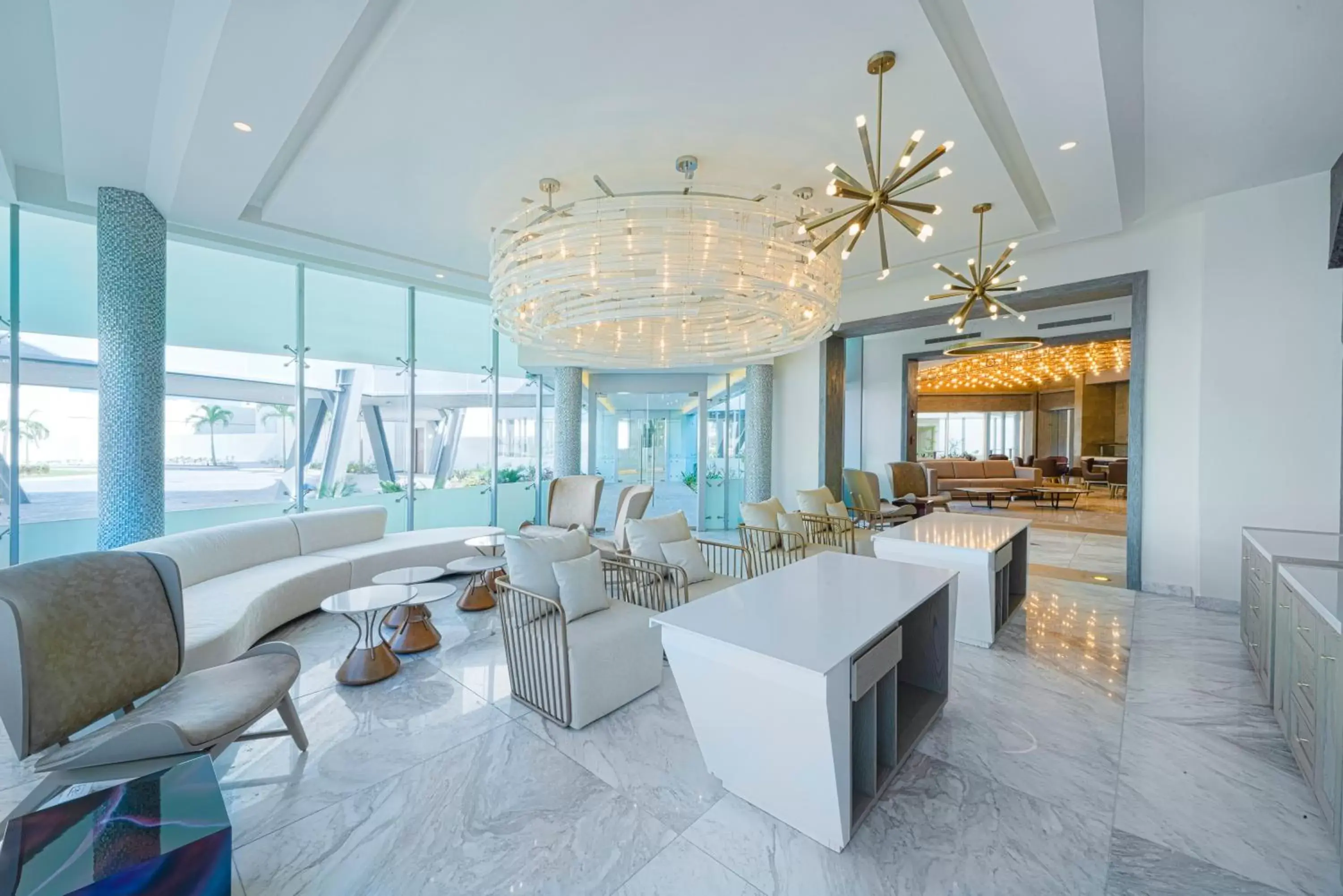 Lobby or reception in Planet Hollywood Cancun, An Autograph Collection All-Inclusive Resort