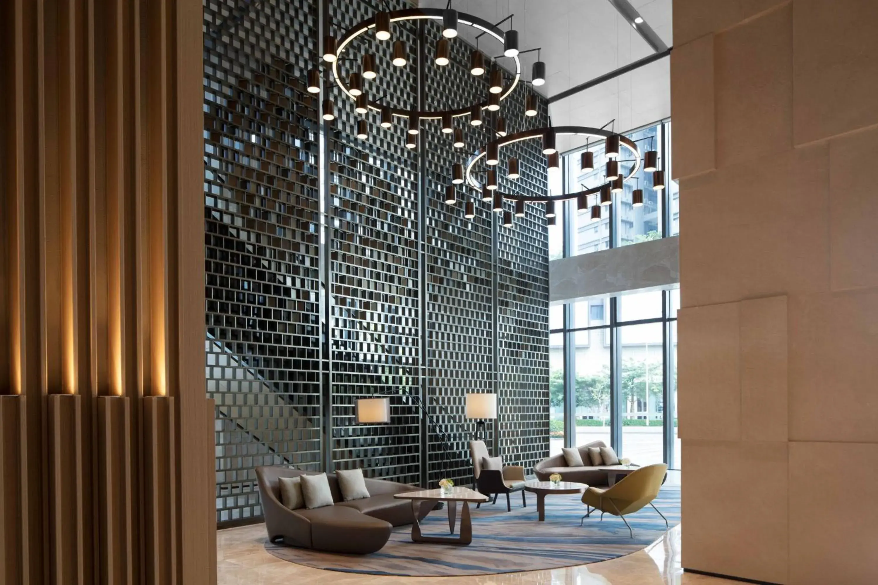 Lobby or reception in Courtyard by Marriott Shenzhen Bao'an Lobby or reception in Courtyard by Marriott Shenzhen Bao'an