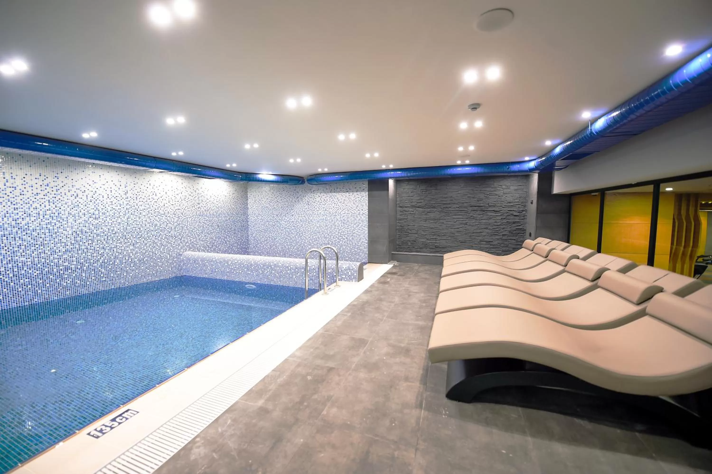 , Swimming Pool in CHER HOTEL&SPA İstanbul Beyoğlu