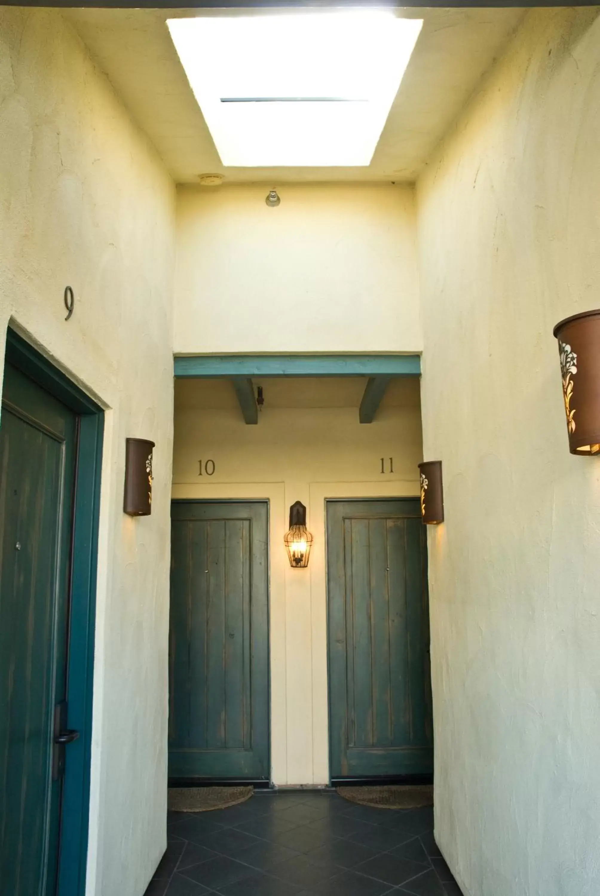 Facade/entrance in Sonoma Creek Inn