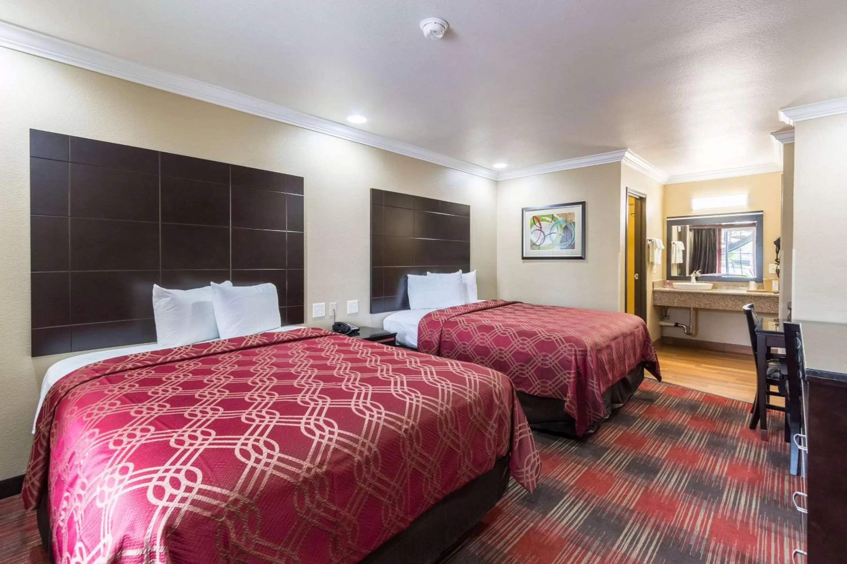 Queen Room with Two Queen Beds - Non-Smoking in Econo Lodge Inn & Suites Escondido Downtown