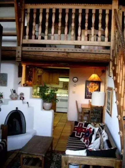 La Dona Luz Inn an Historic B&B