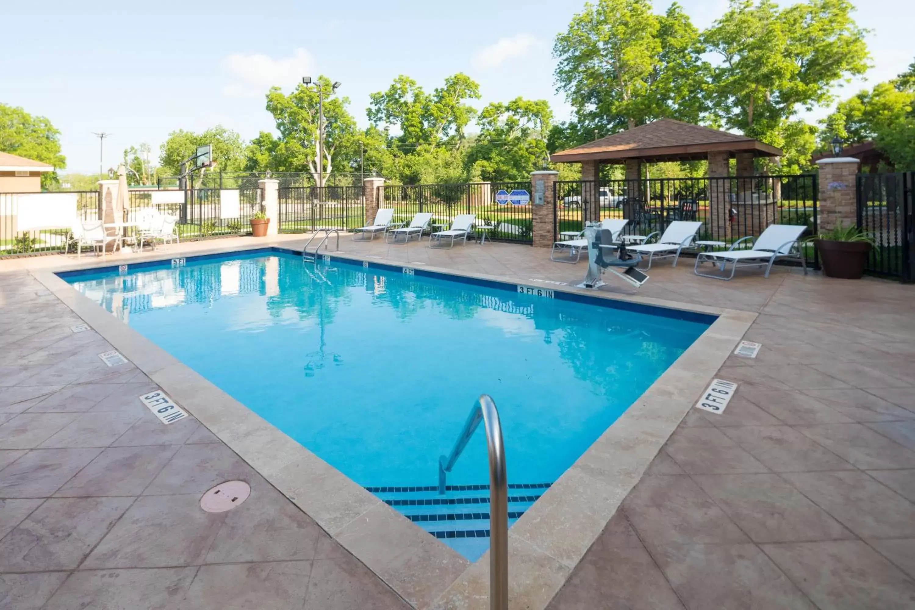 Swimming Pool in Staybridge Suites - Lake Jackson, an IHG Hotel