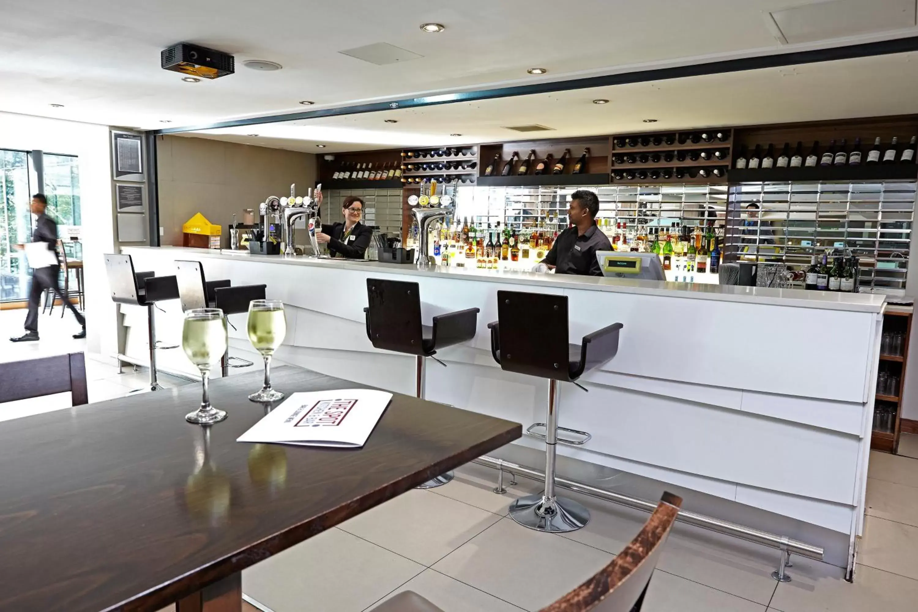 Lounge or bar in Holiday Inn Bristol City Centre by IHG Lounge or bar in Holiday Inn Bristol City Centre by IHG
