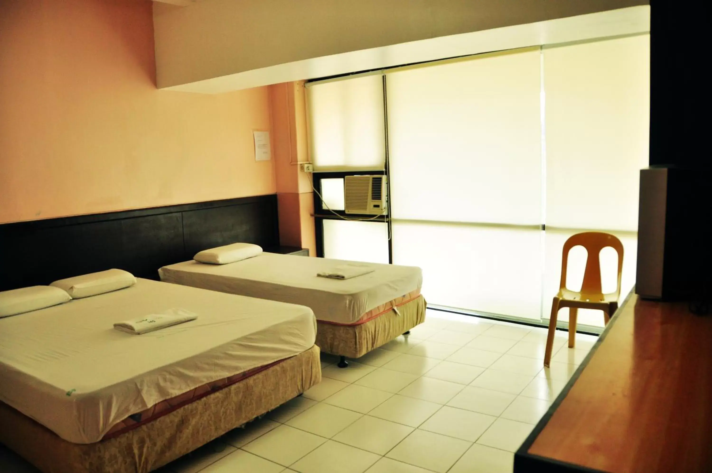 Bed in GV Hotel - Lapu-Lapu City