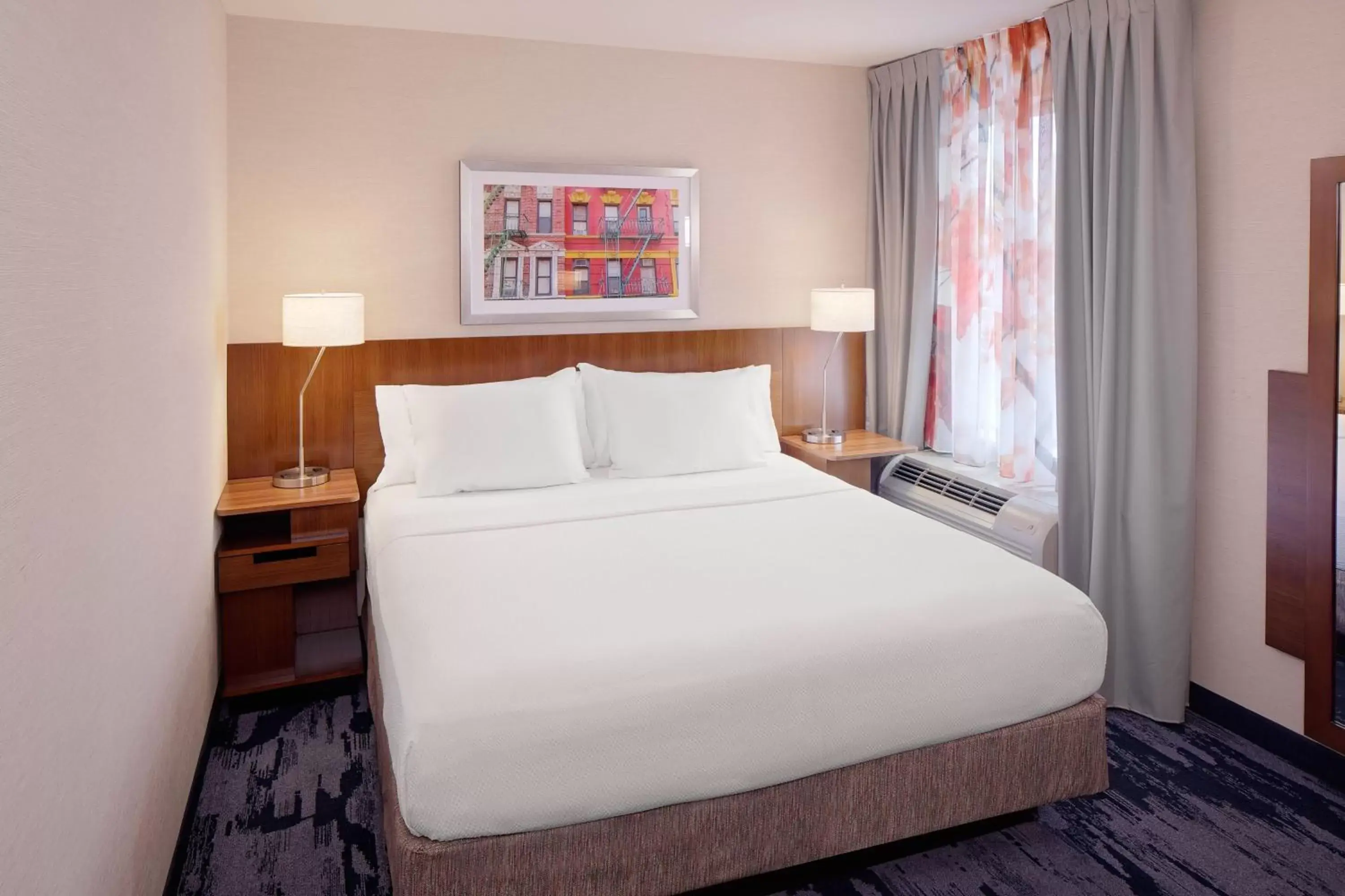 Bedroom, Bed in Fairfield Inn & Suites New York Manhattan/Downtown East