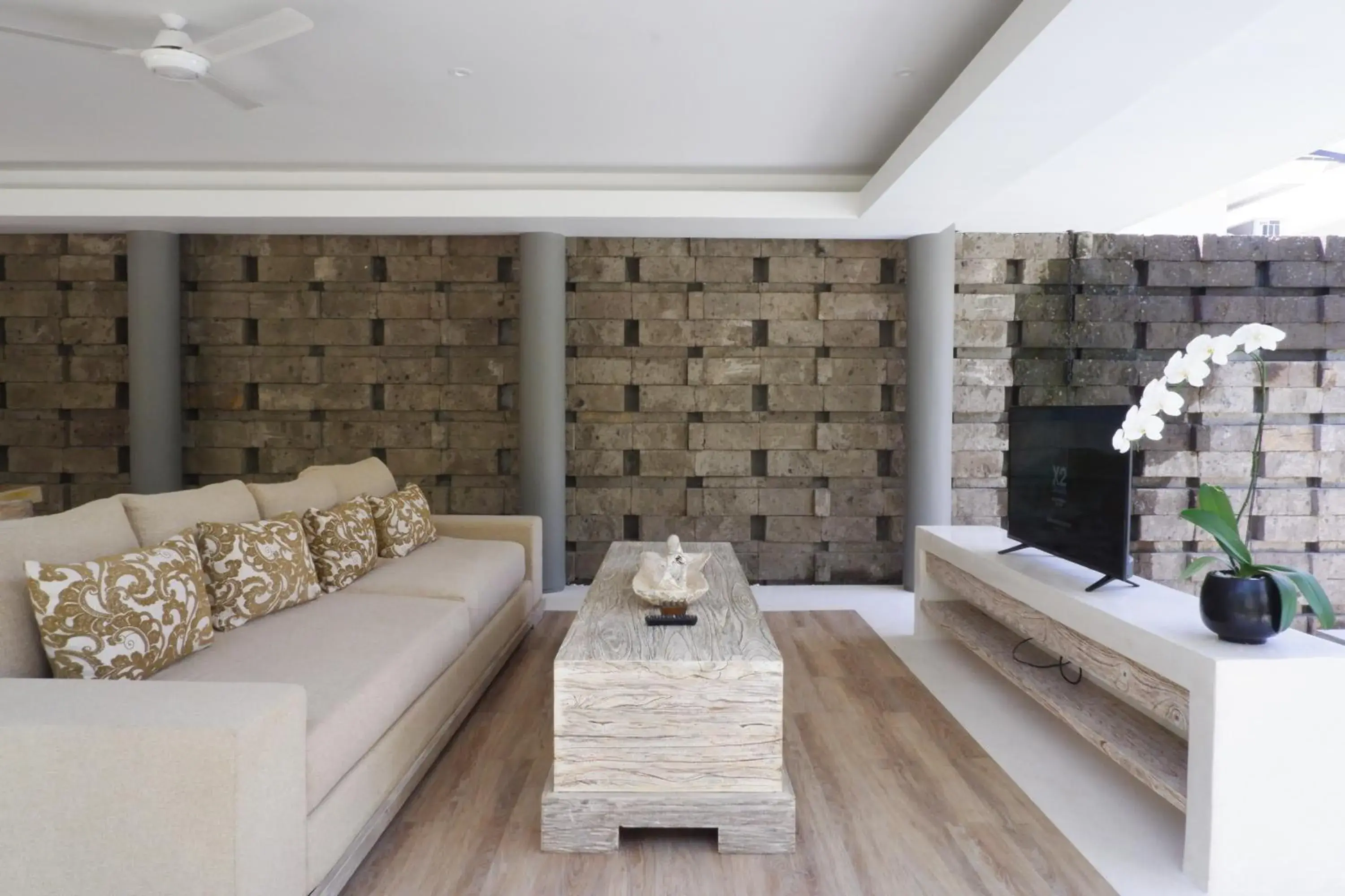 Living room, Seating Area in Cross Bali Breakers (formerly X2 Bali Breakers )