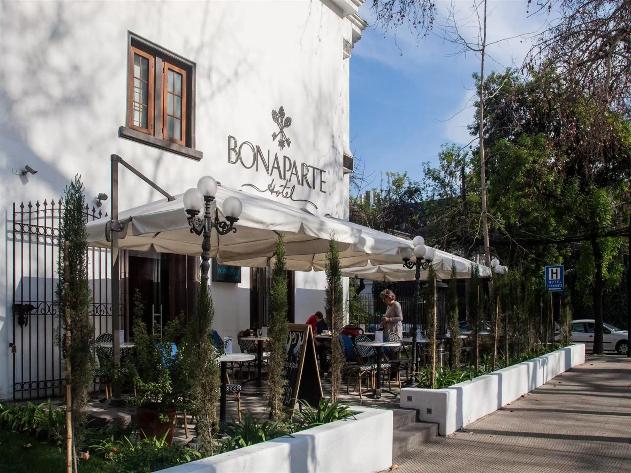 Facade/entrance in Park Plaza Bonaparte Boutique