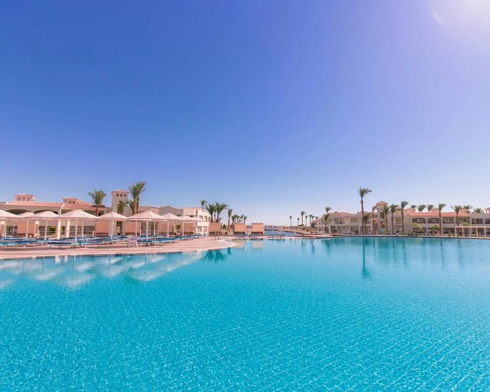 Day, Swimming Pool in Pickalbatros Dana Beach Resort - Hurghada