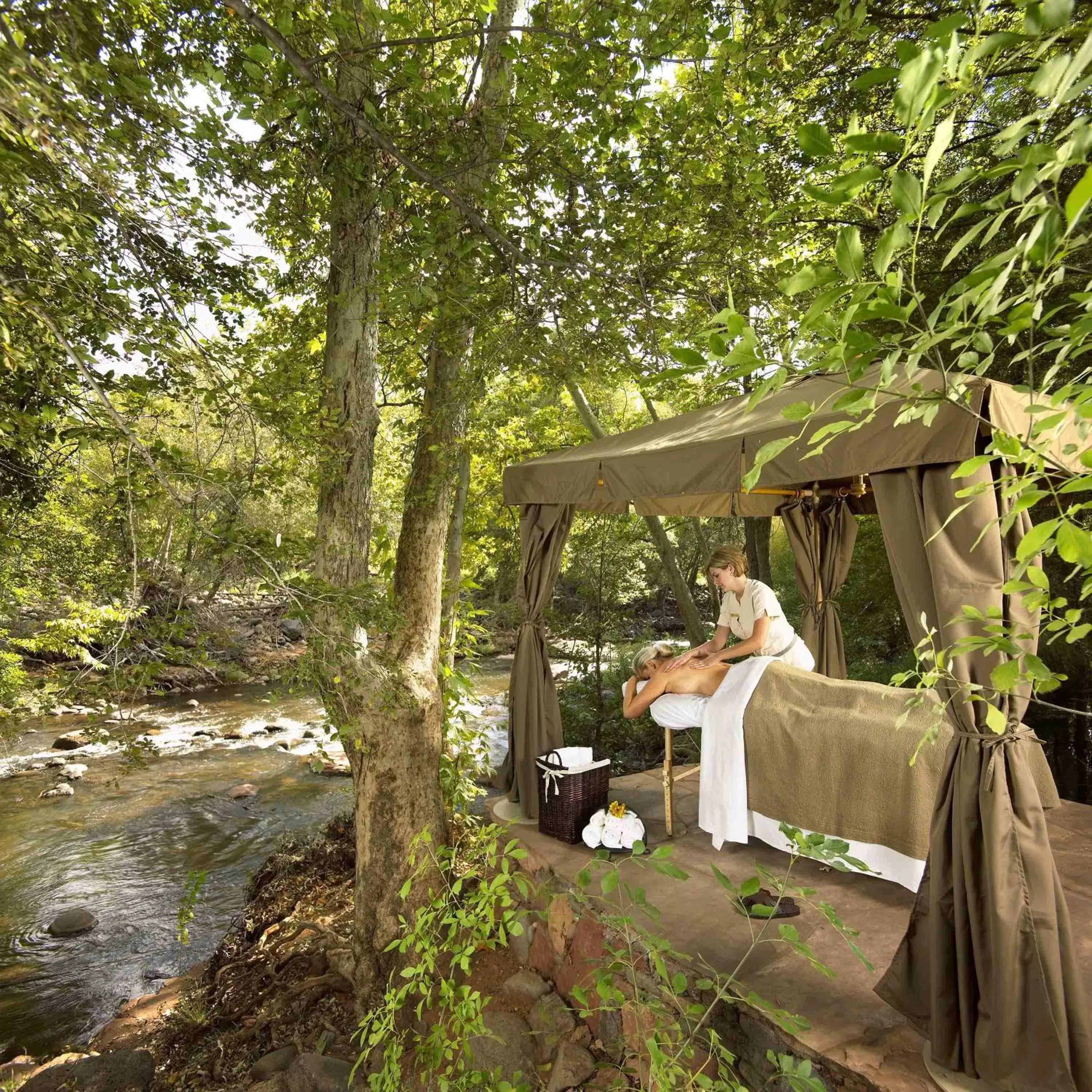 Massage in L'Auberge De Sedona