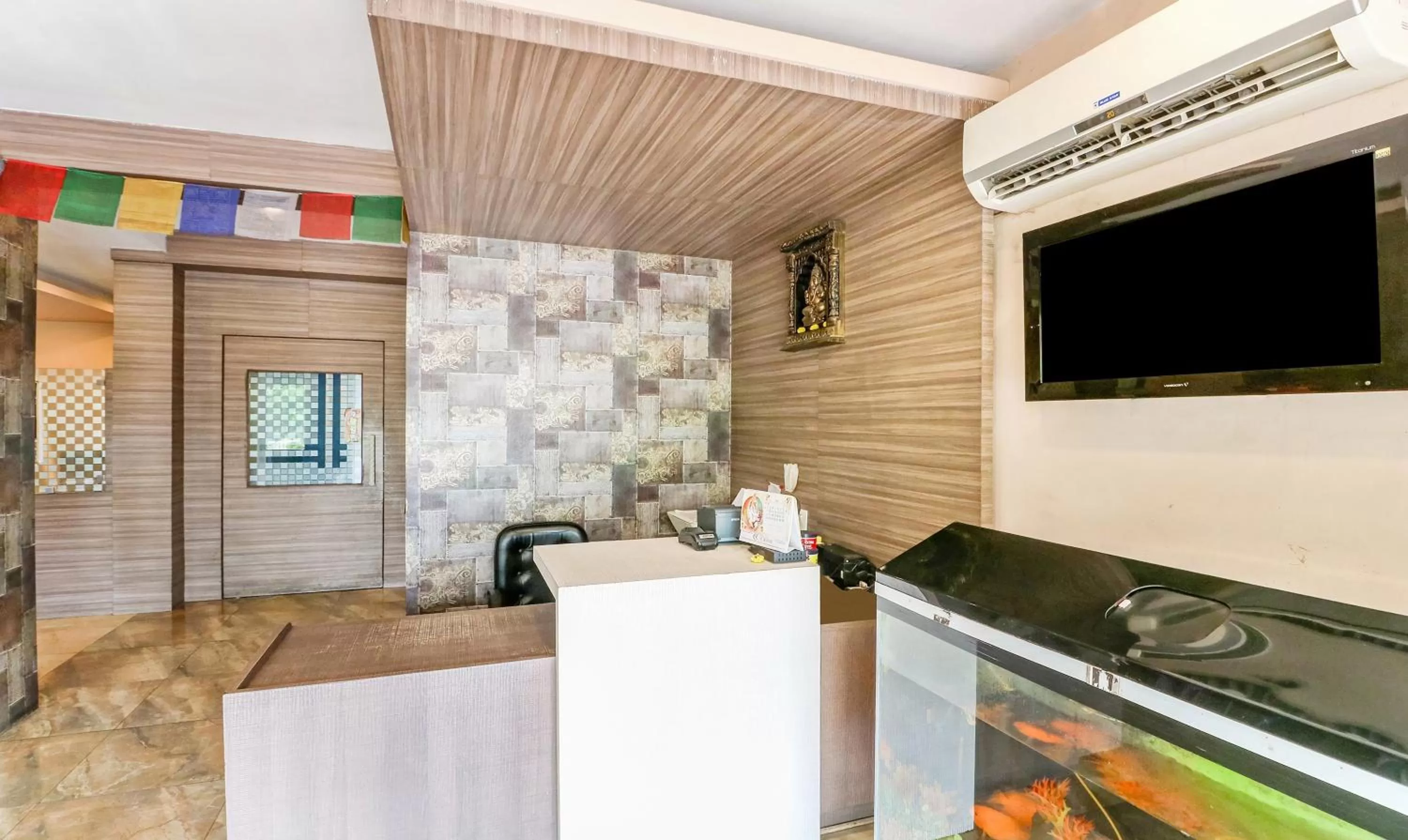 Lobby or reception in Treebo Concerto Residentia