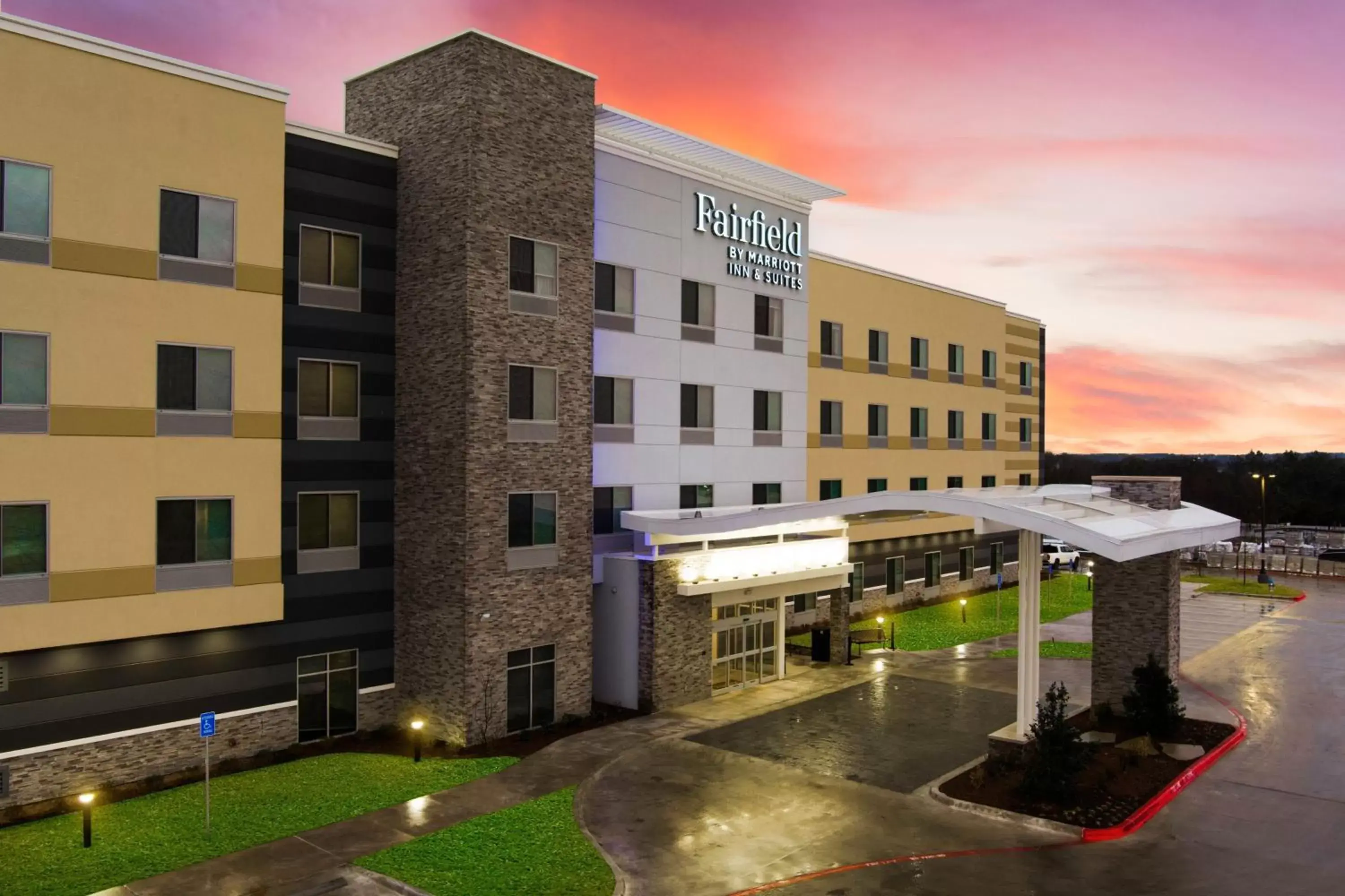 Property Building in Fairfield by Marriott Inn & Suites Dallas McKinney