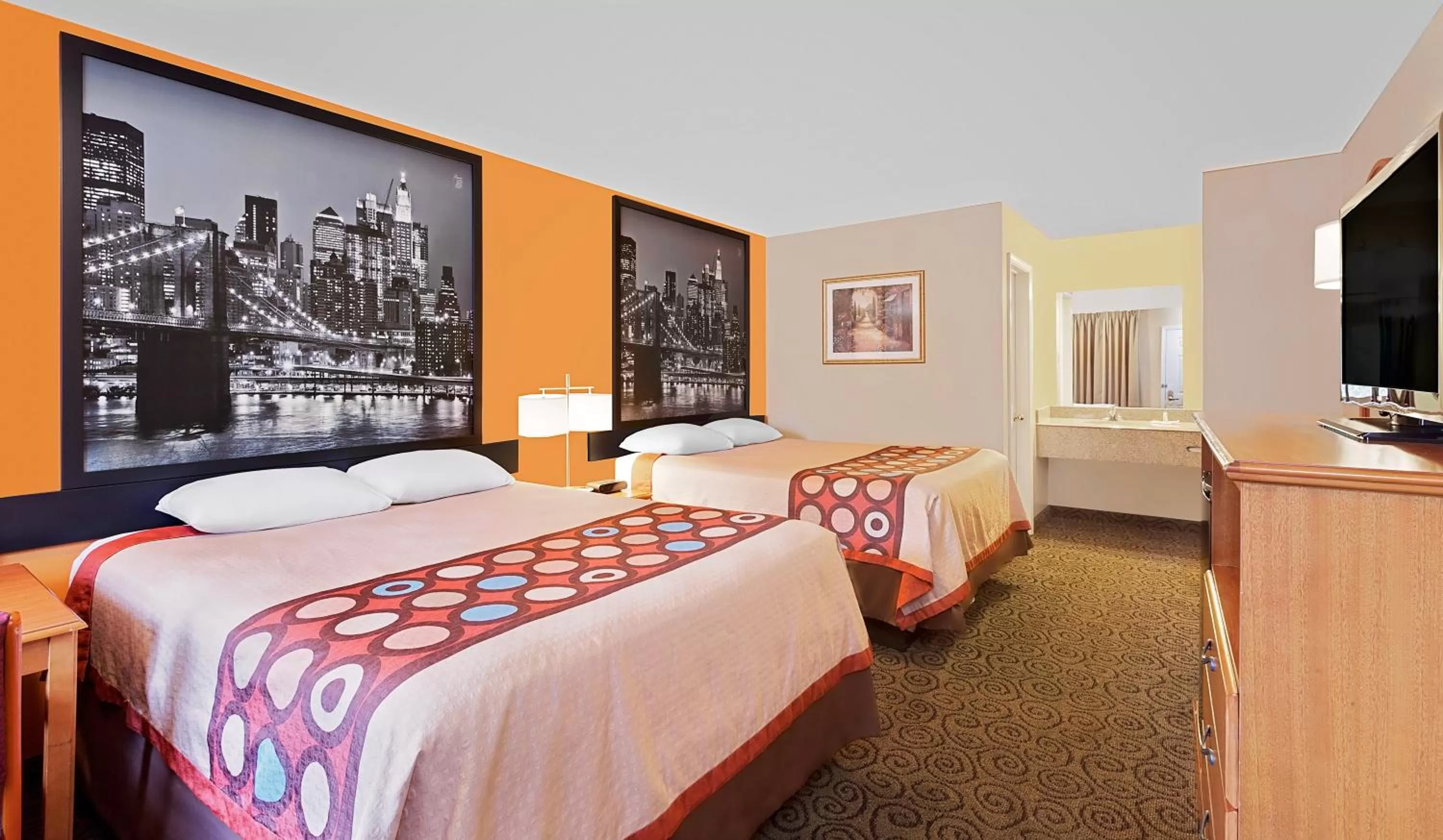 Bed in Super 8 by Wyndham Siloam Springs