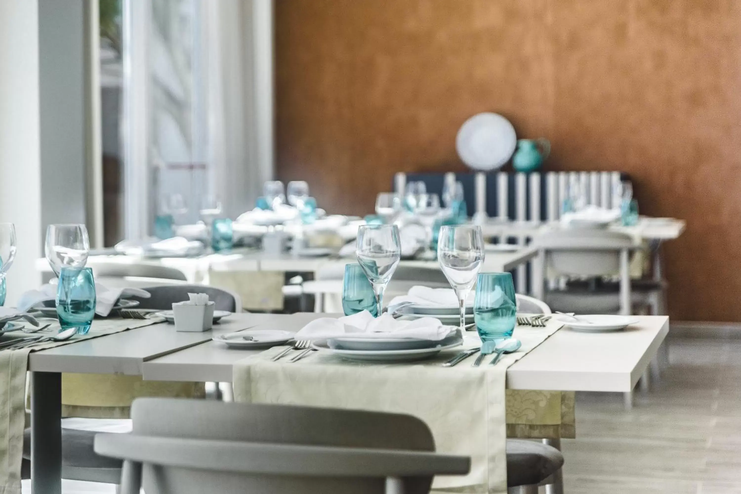 Restaurant/places to eat in MH Atlantico Restaurant/places to eat in MH Atlantico