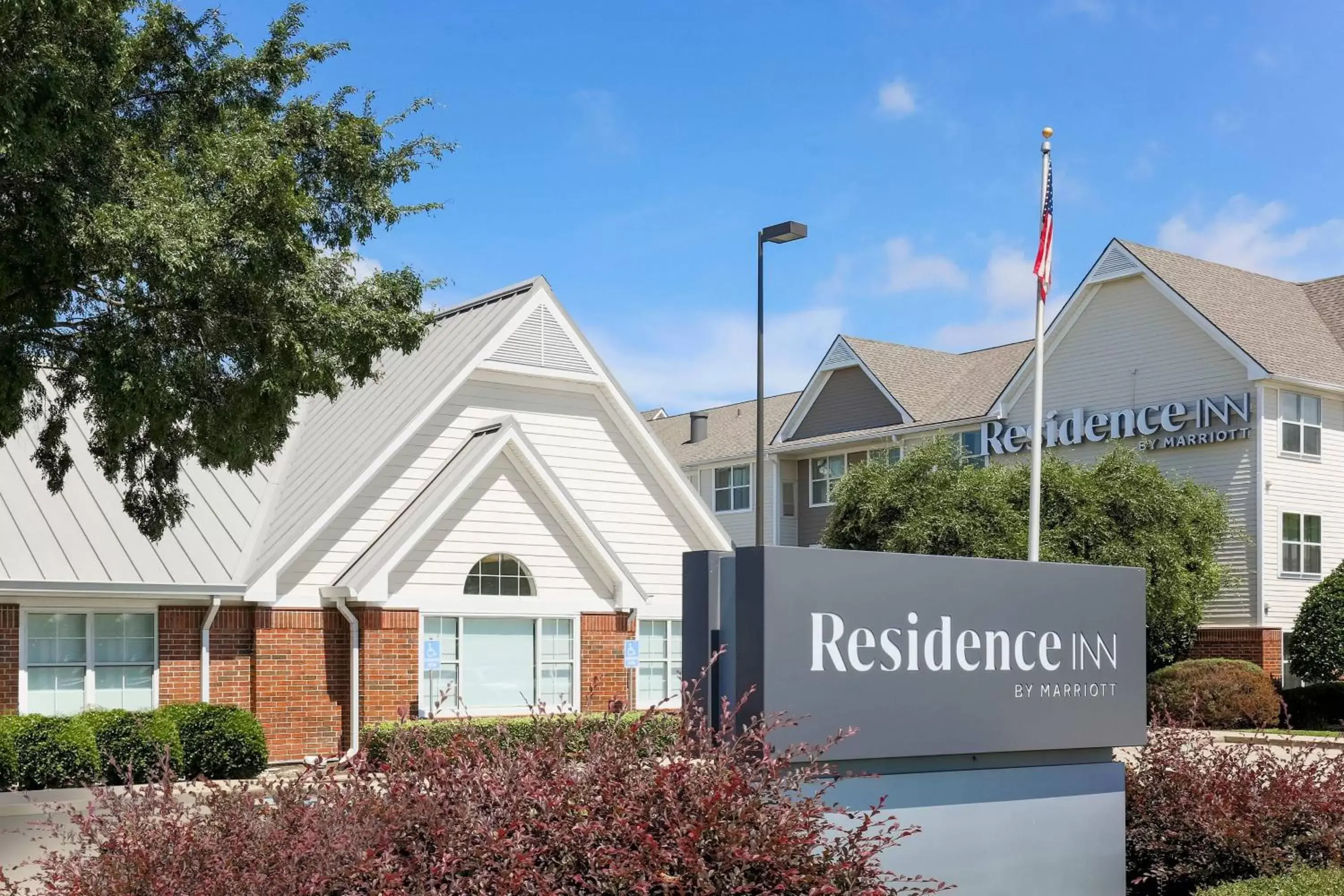 Property Building in Residence Inn by Marriott Monroe