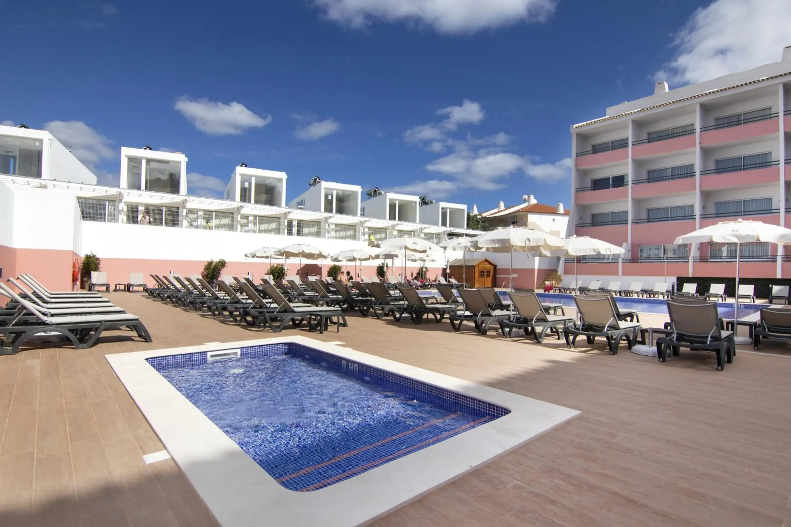 Pool view, Swimming Pool in Luna Hotel da Oura