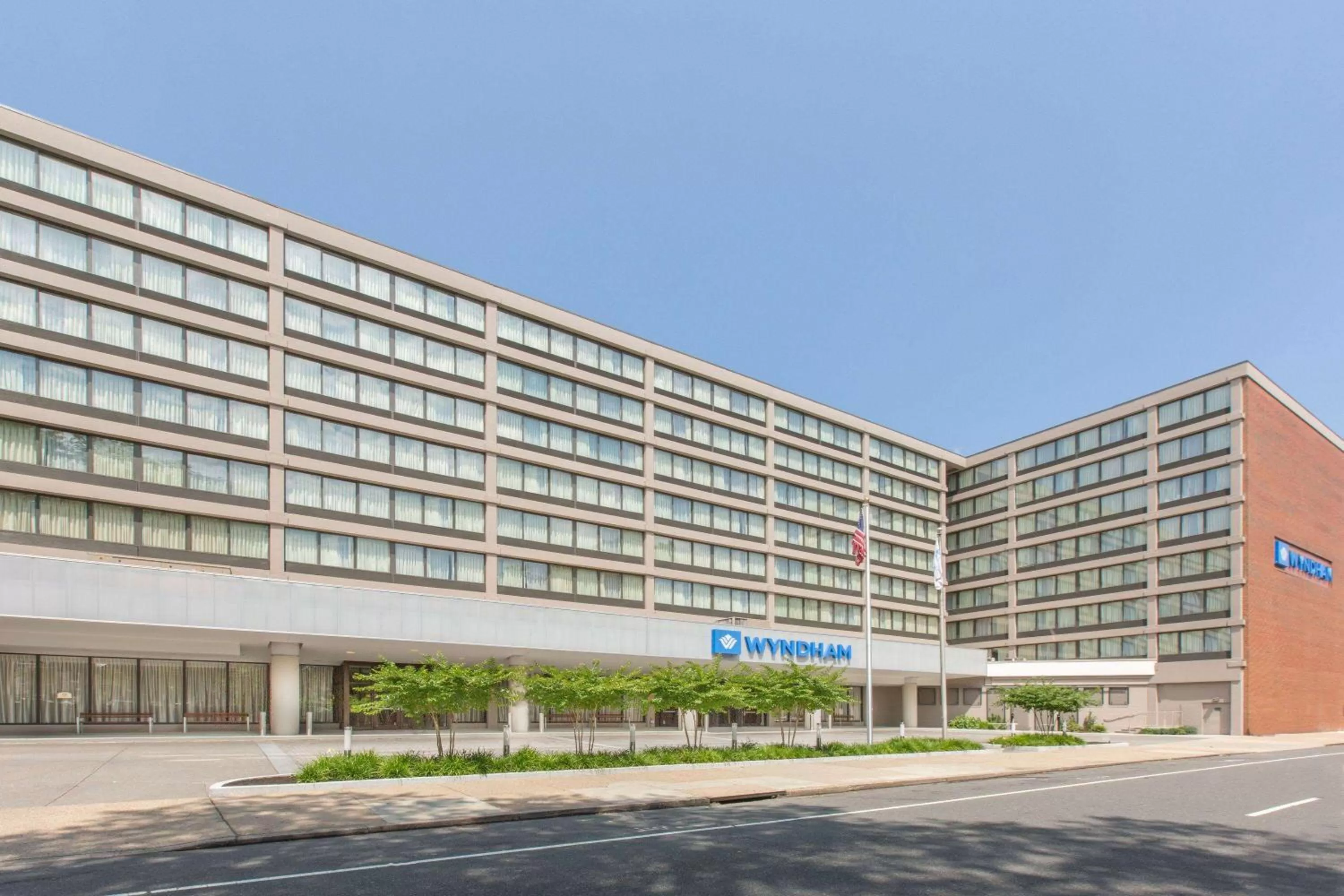 Property building in Wyndham Philadelphia-Historic District