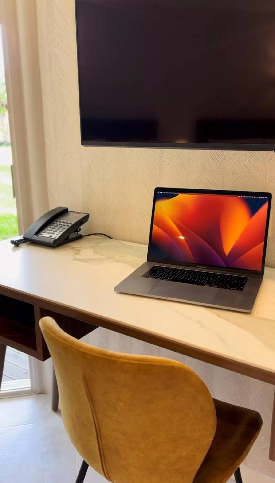 TV and multimedia in Curacao Avila Beach Hotel